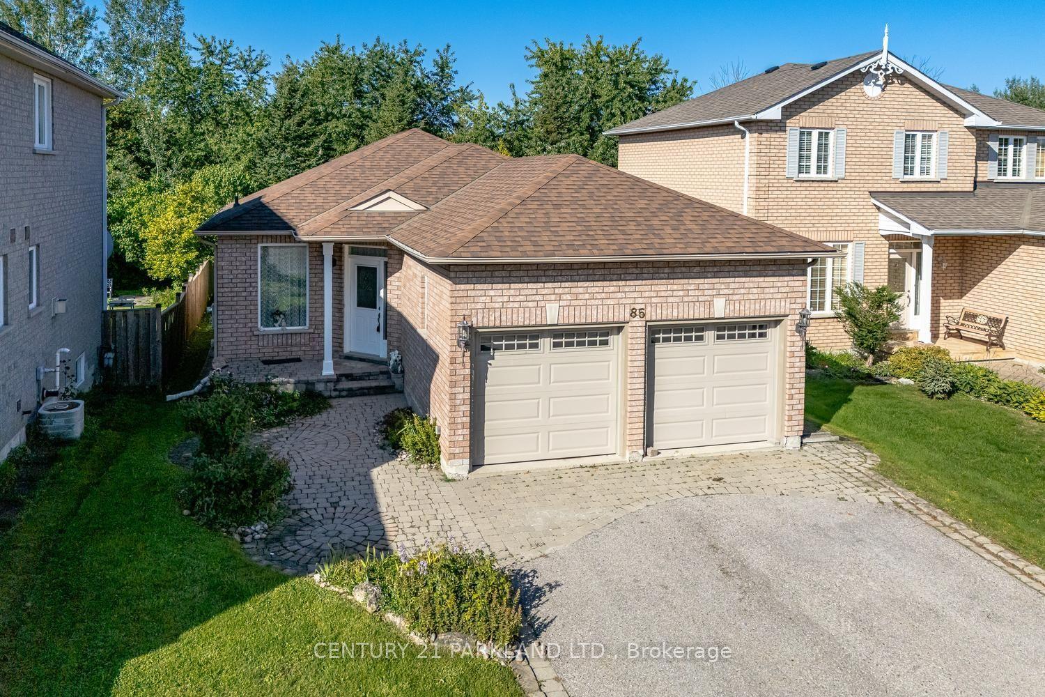 85 Canoe Avenue, Richmond Hill — Detached for sale, photo 1