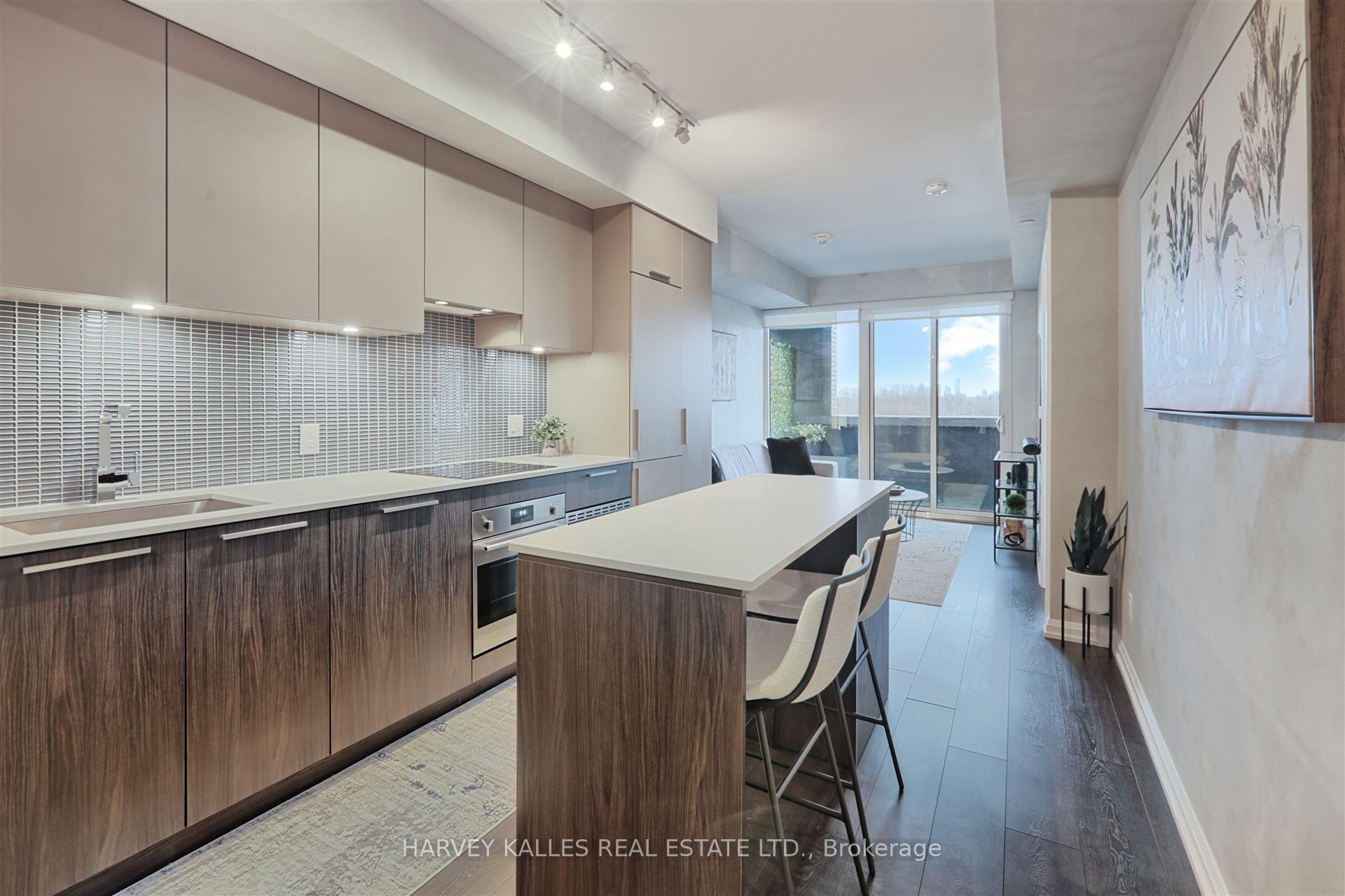 4208 Dundas Street W 412 #412, Toronto — Condo for sale, photo 1
