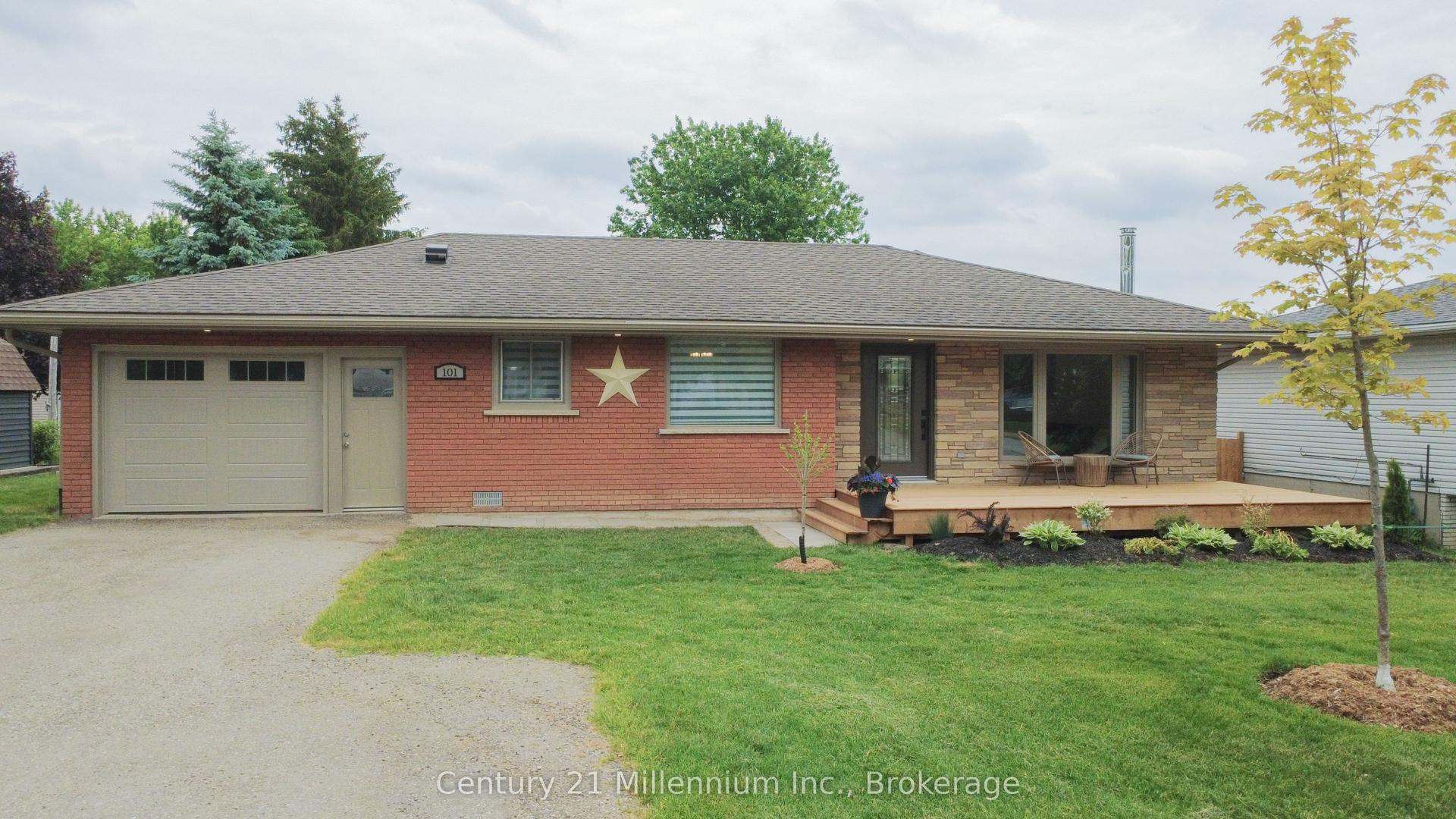 101 Albert Street, Arran-Elderslie — Detached for sale, photo 1