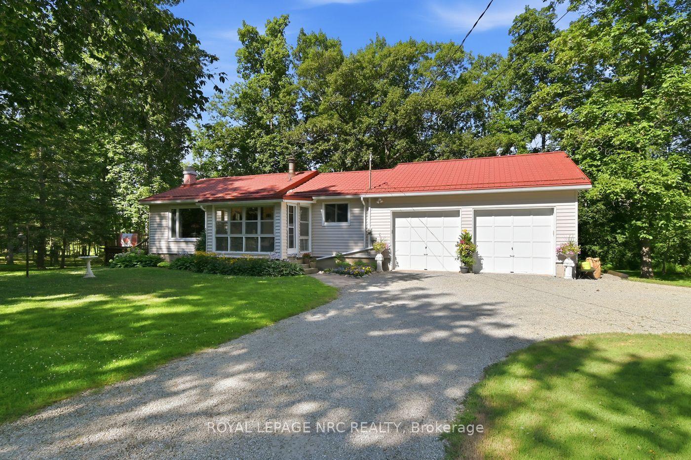 1363 Ott Road, Fort Erie — Detached for sale, photo 1