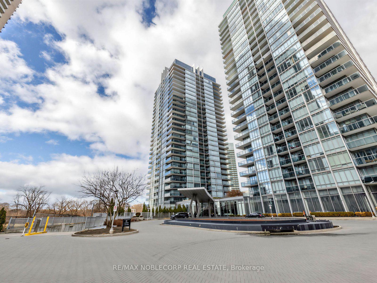 88 Park Lawn Road 2212 #2212 — photo 1