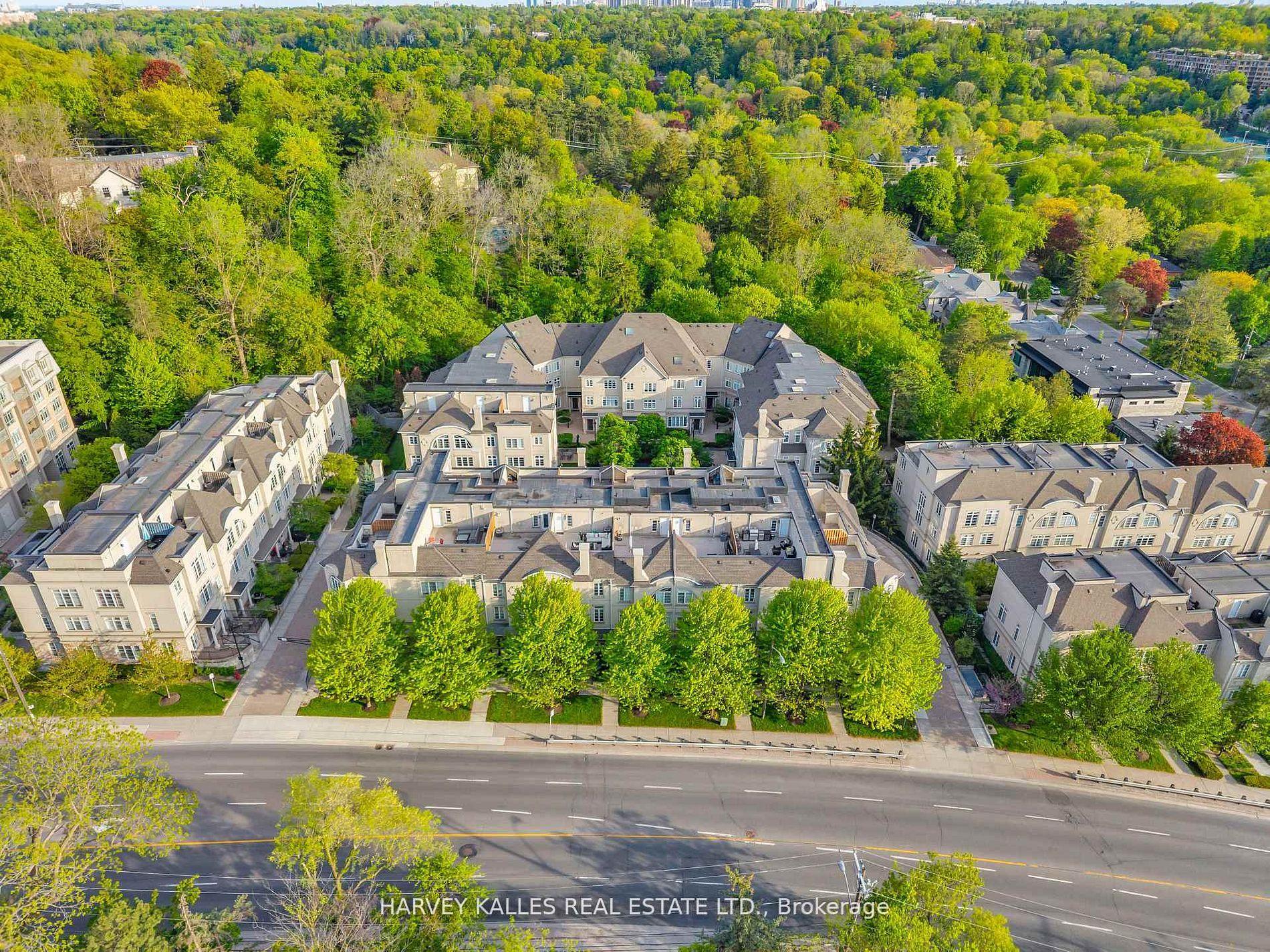 51 York Mills Road 313 #313, Toronto — Condo Town for sale, photo 1