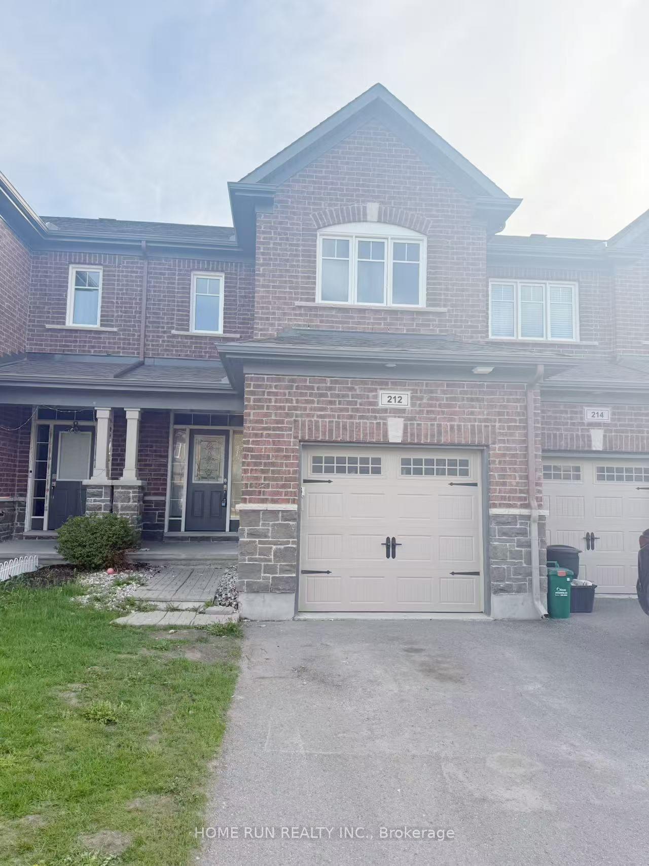 212 Losino Crescent — photo 1