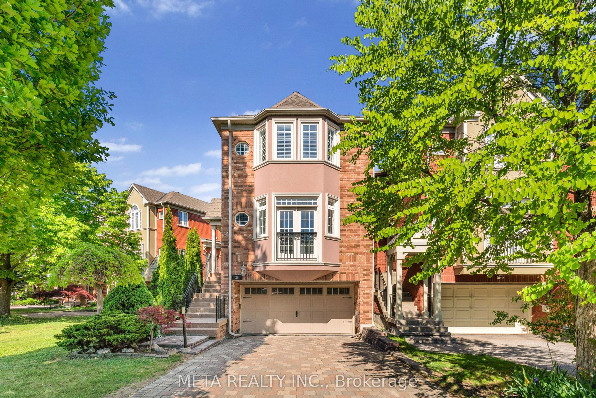25 Crispin Court — photo 1