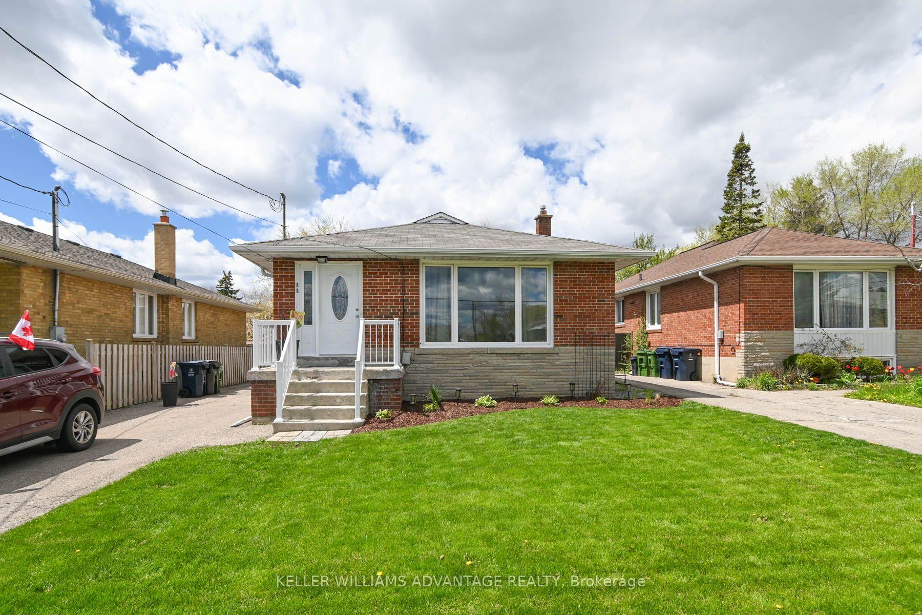 88 Wexford Boulevard Main #Main — photo 1