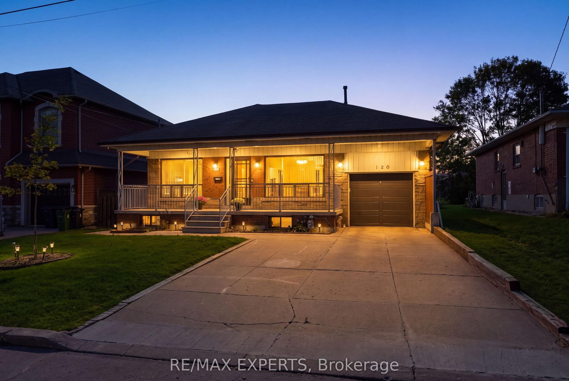 129 Sultana Avenue, Toronto — Detached for sale, photo 1