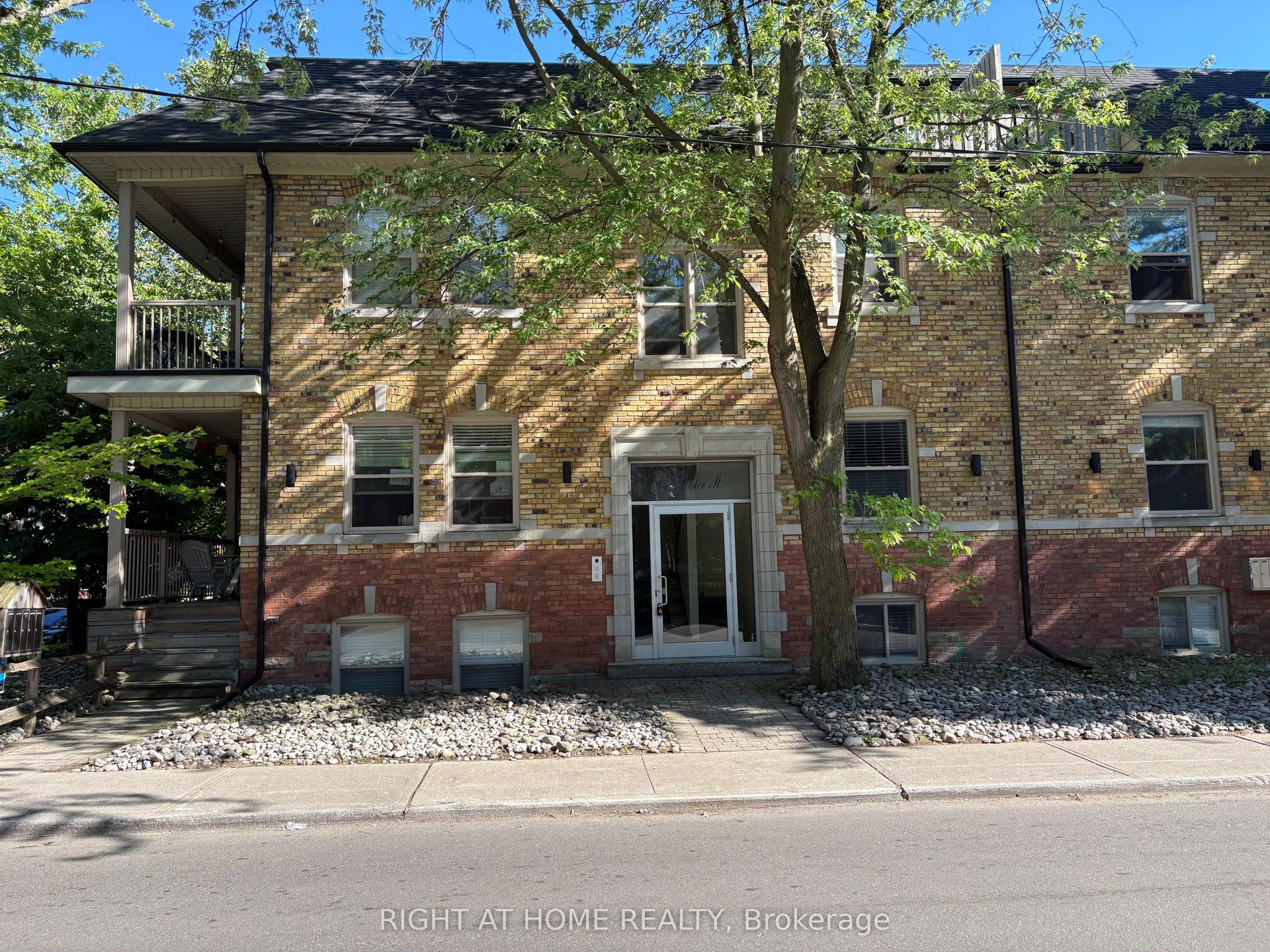 129 Ulster Street 3 #3 — photo 1