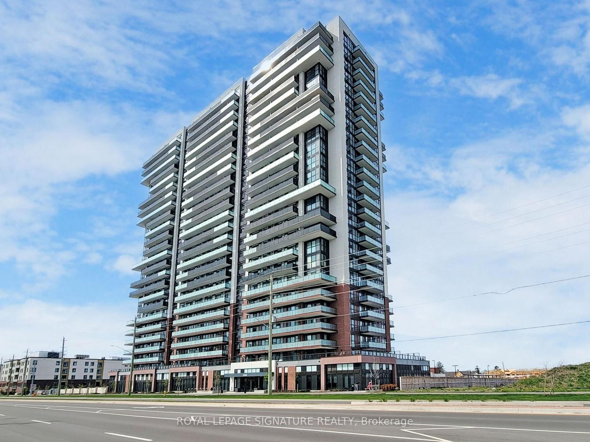2550 Simcoe Street N 918 #918 — photo 1