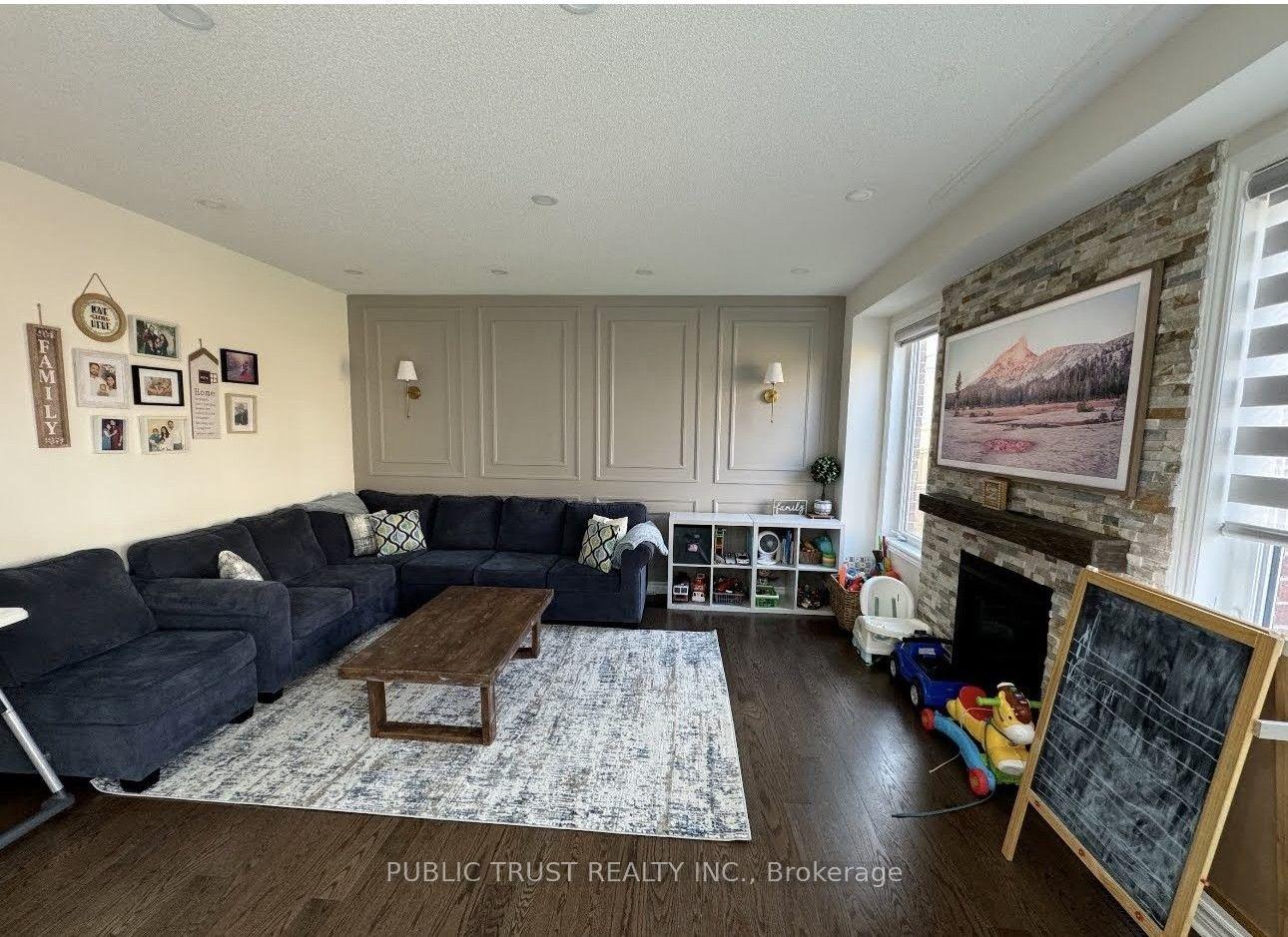 1873 Castlepoint Drive — photo 1