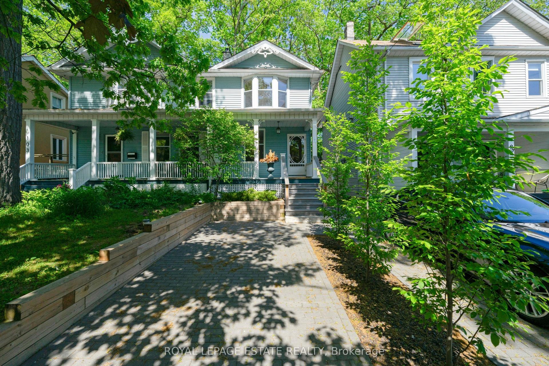 101 Silver Birch Avenue — photo 1