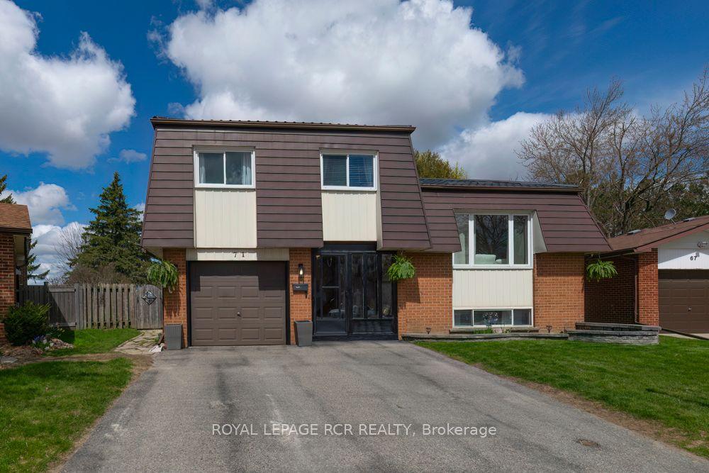 71 Morgandale Crescent — photo 1