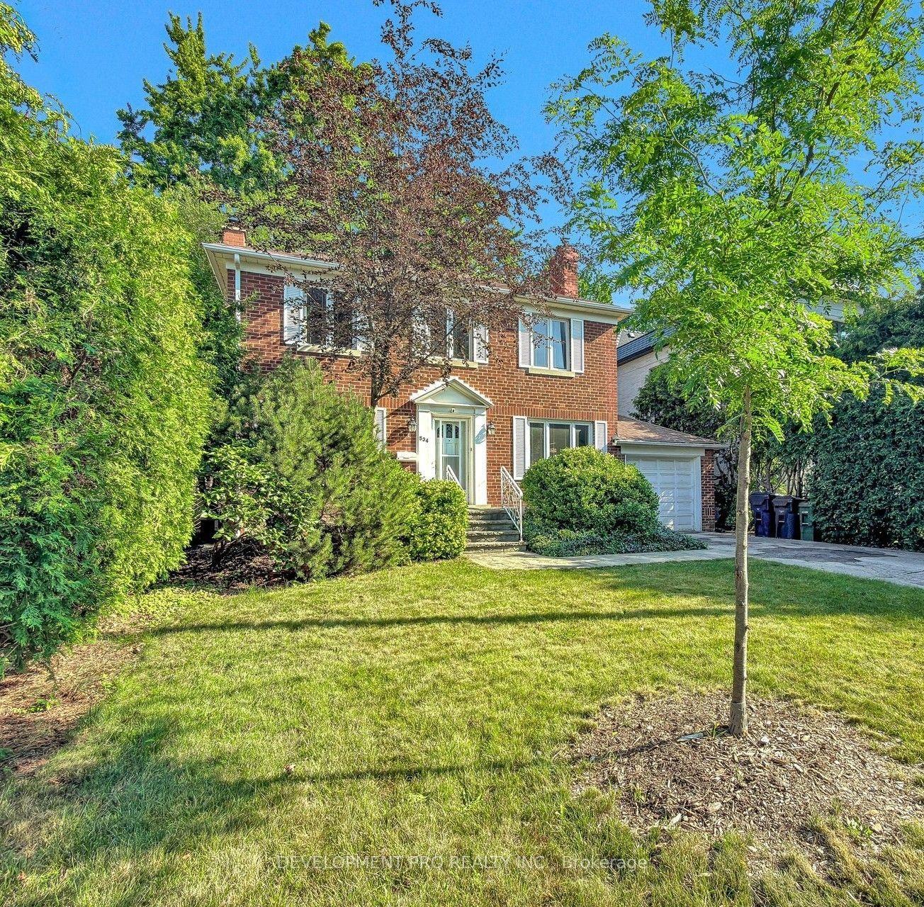 534 Deloraine Avenue, Toronto — Detached for sale, photo 1