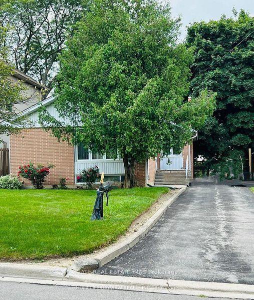 29 Caronport Crescent BSMT #BSMT, Toronto — Detached for lease, photo 1