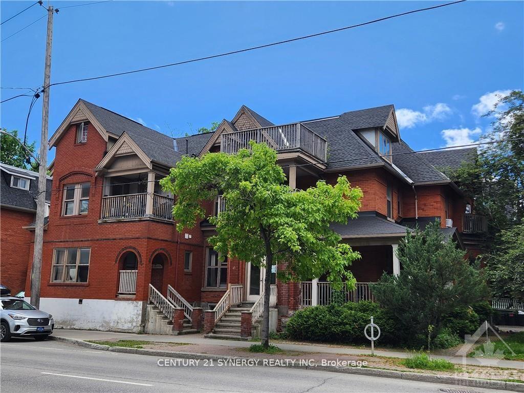 450 Maclaren Street 2 #2 — photo 1