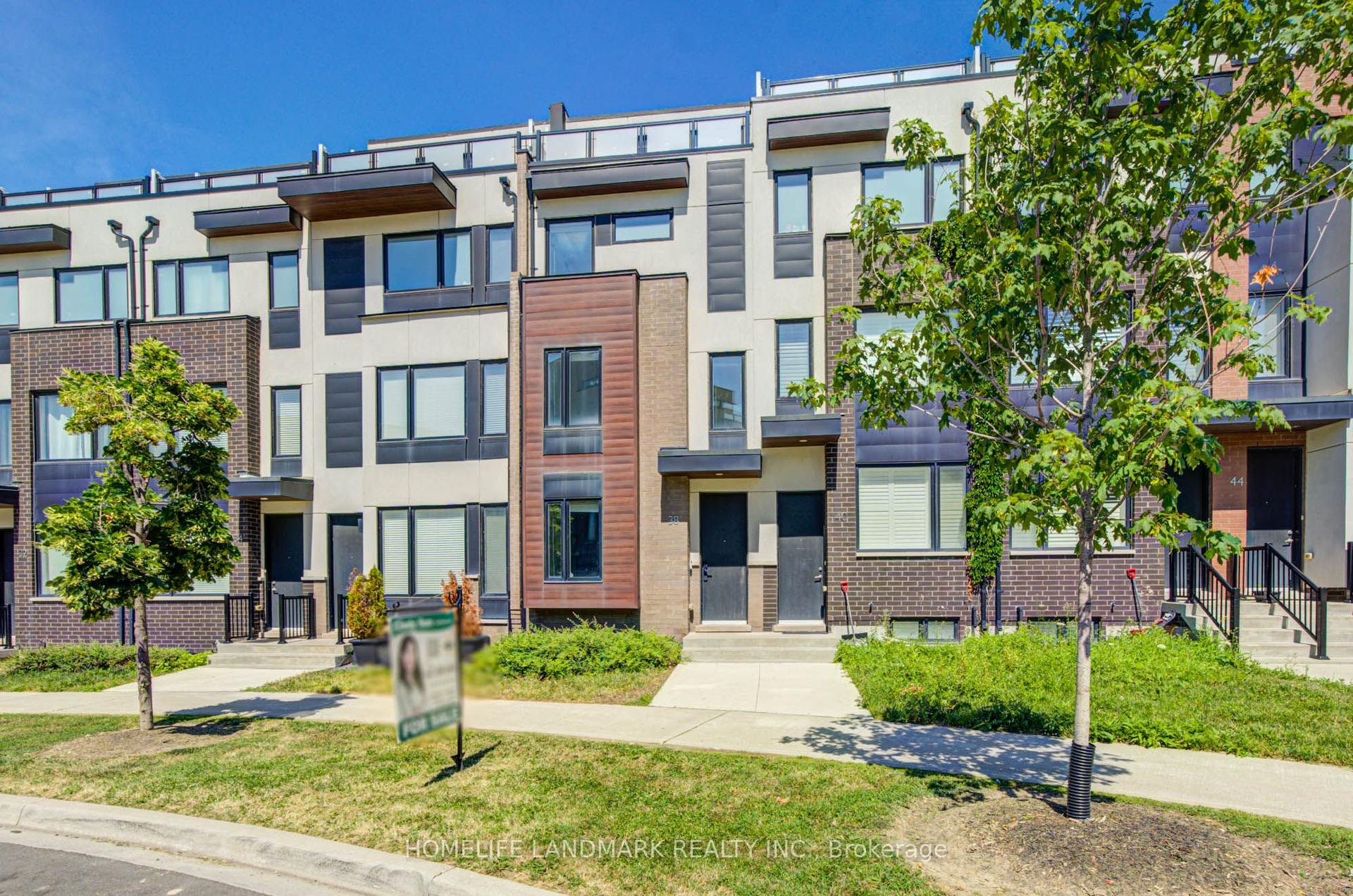 38 Sarah Jackson Crescent, Toronto — Townhouse for sale, photo 1