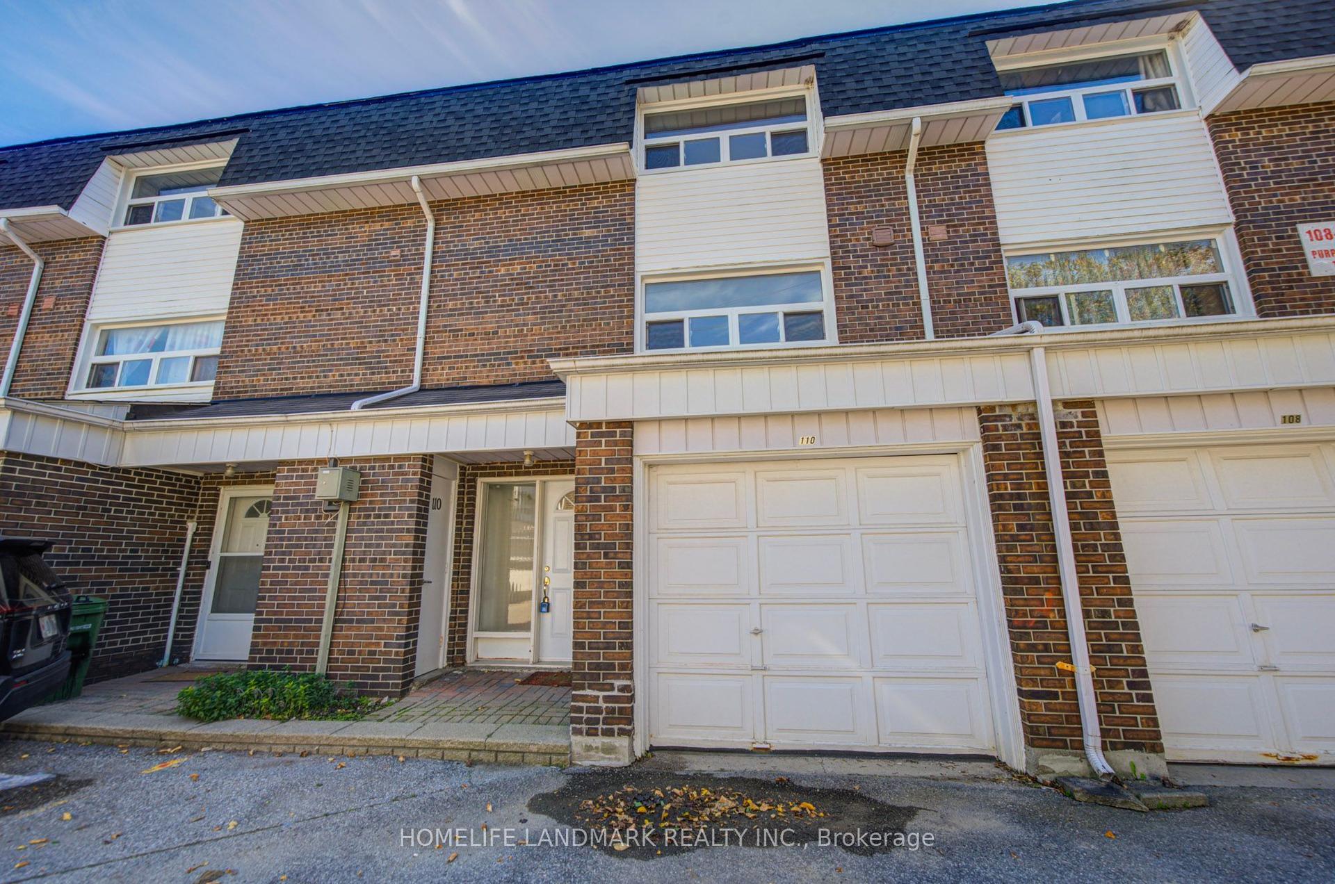 110 Purpledusk Trail, Toronto — Condo Town for sale, photo 1