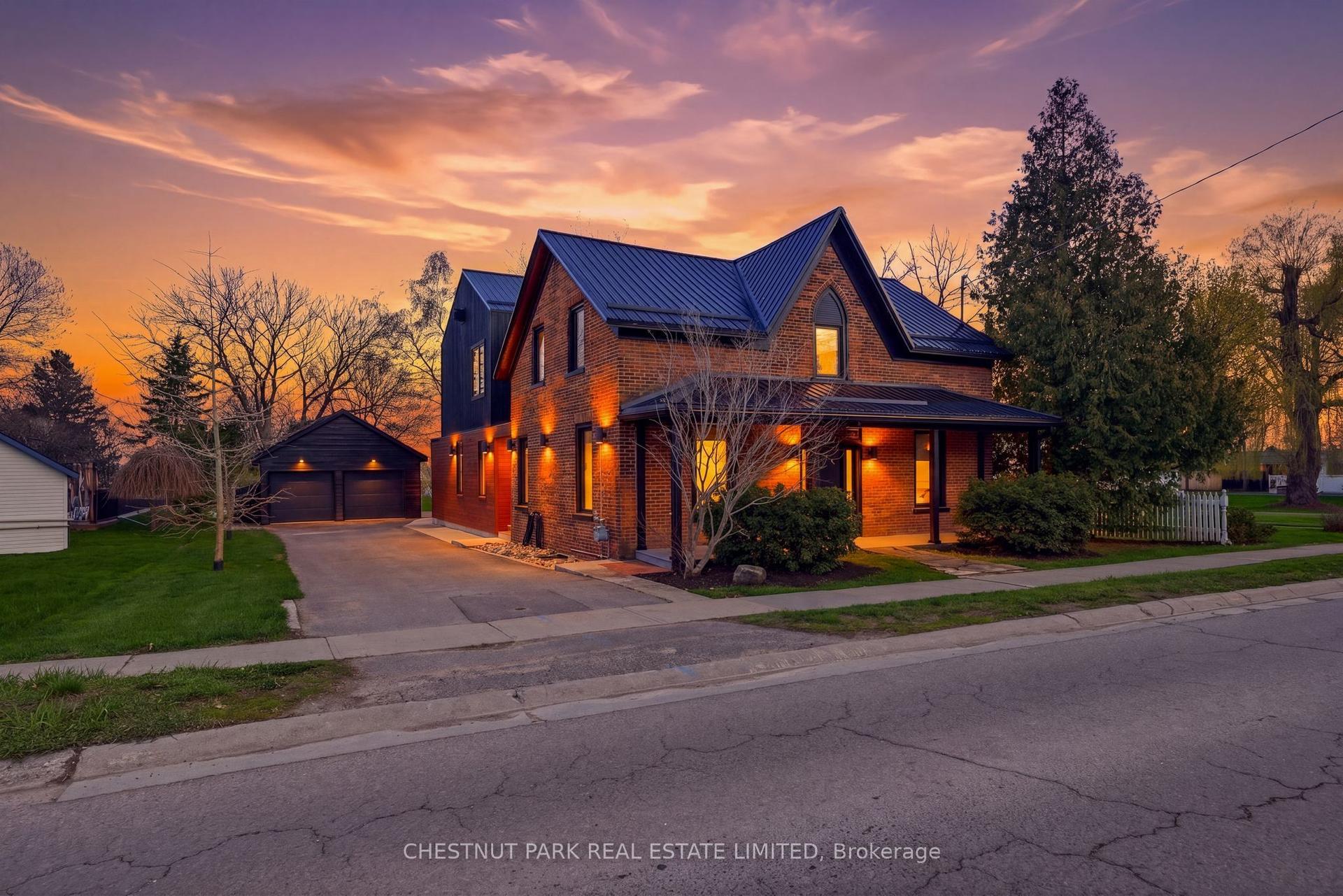 335 Wellington Main Street — photo 1