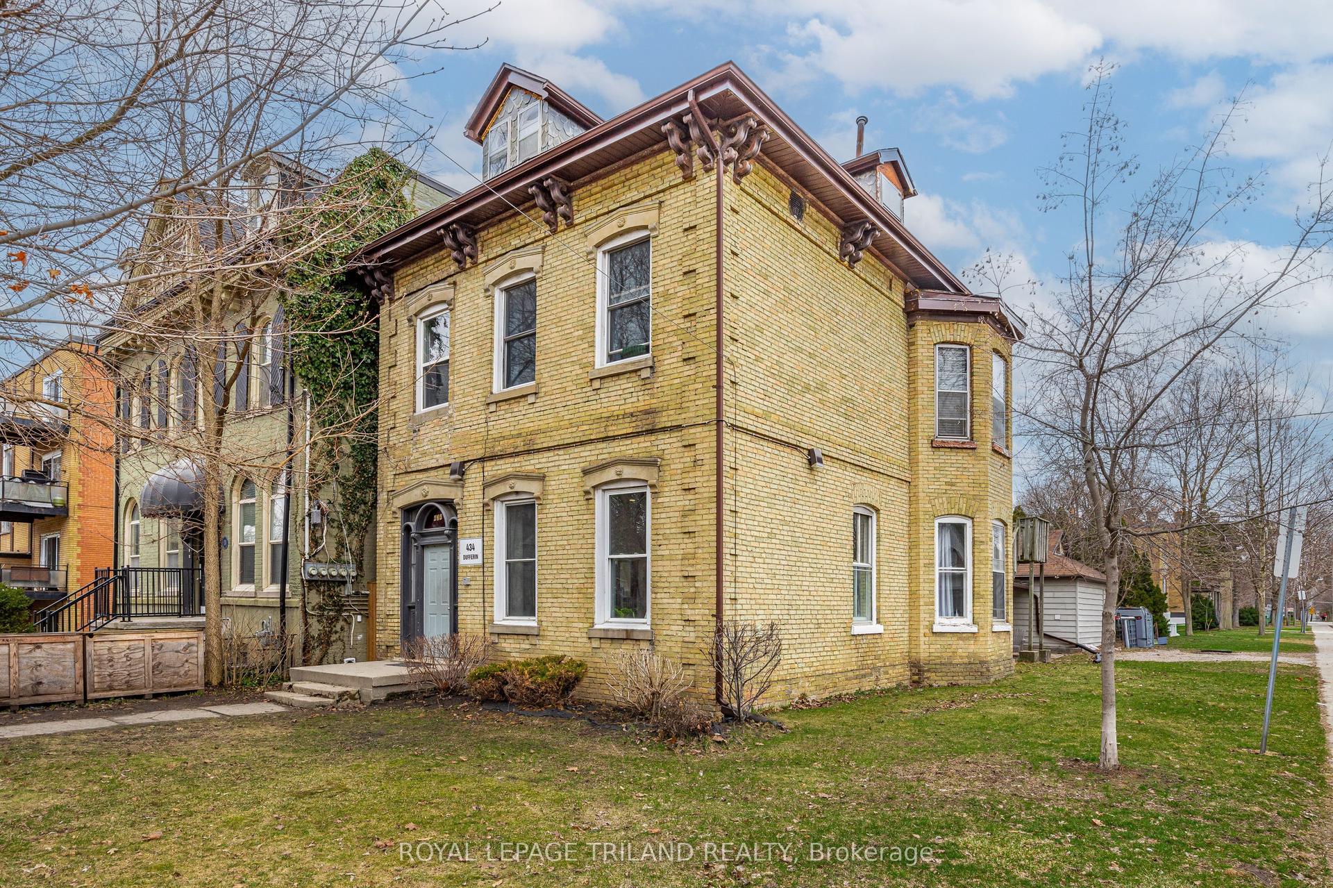434 Dufferin Avenue 4A #4A — photo 1