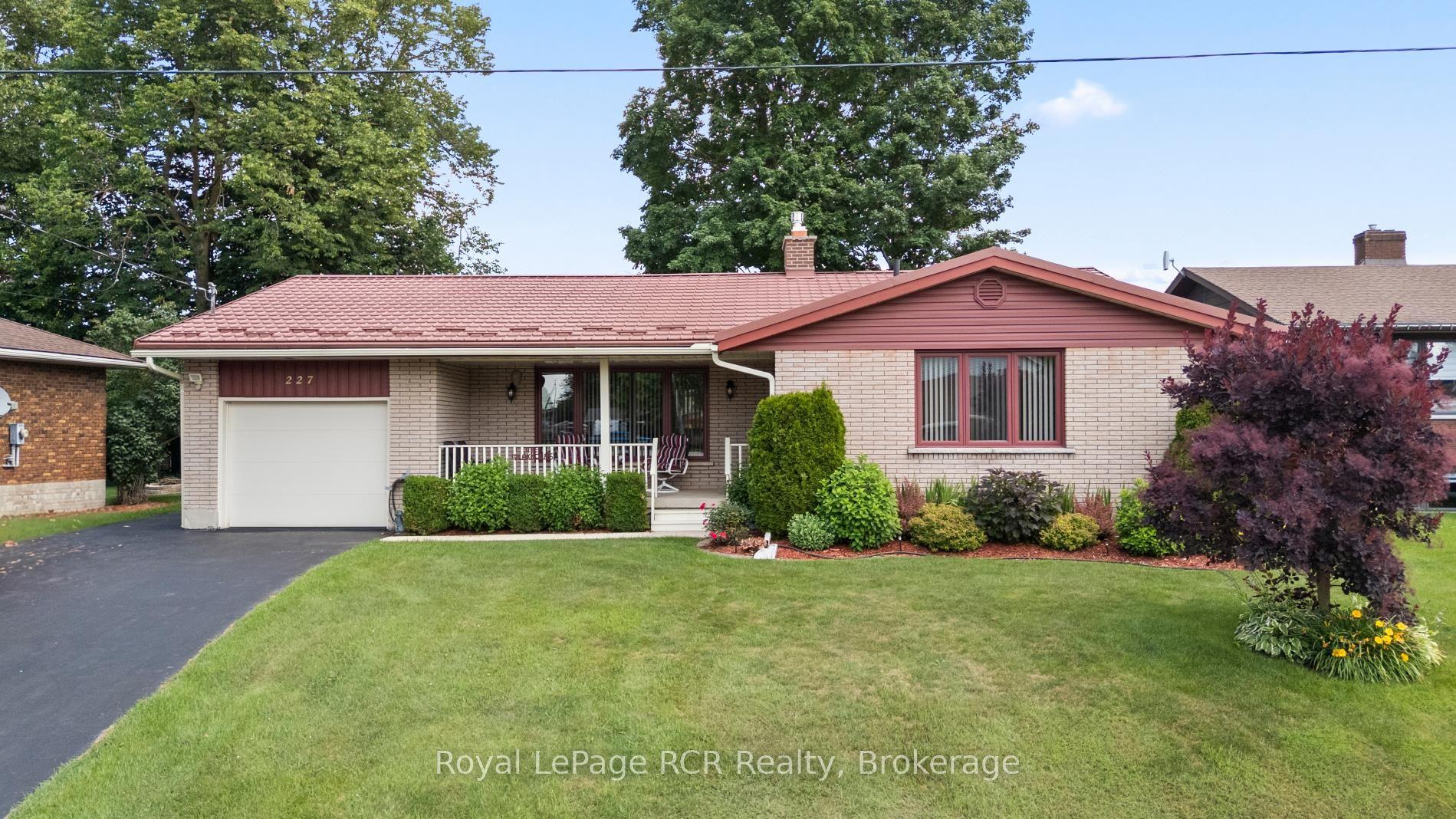 227 15th Avenue, Hanover — Detached for sale, photo 1