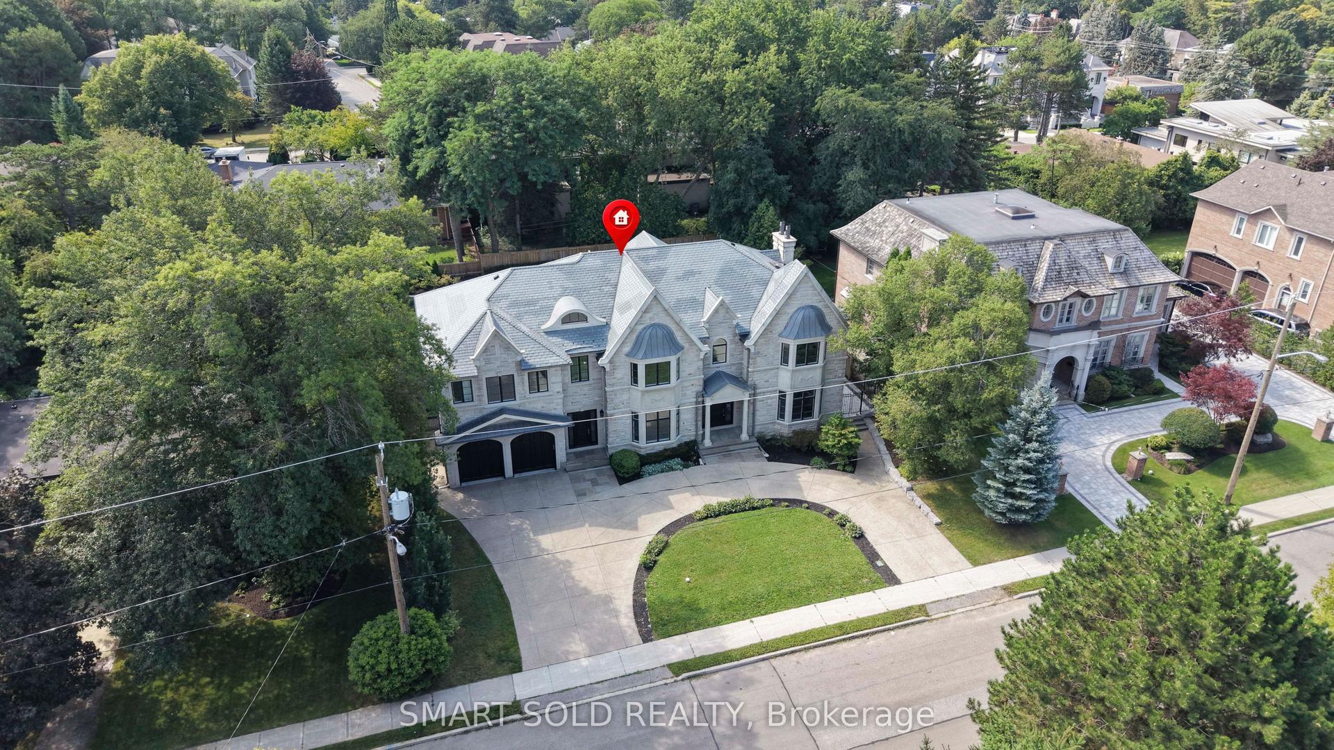9 Saintfield Avenue, Toronto — Detached for sale, photo 1
