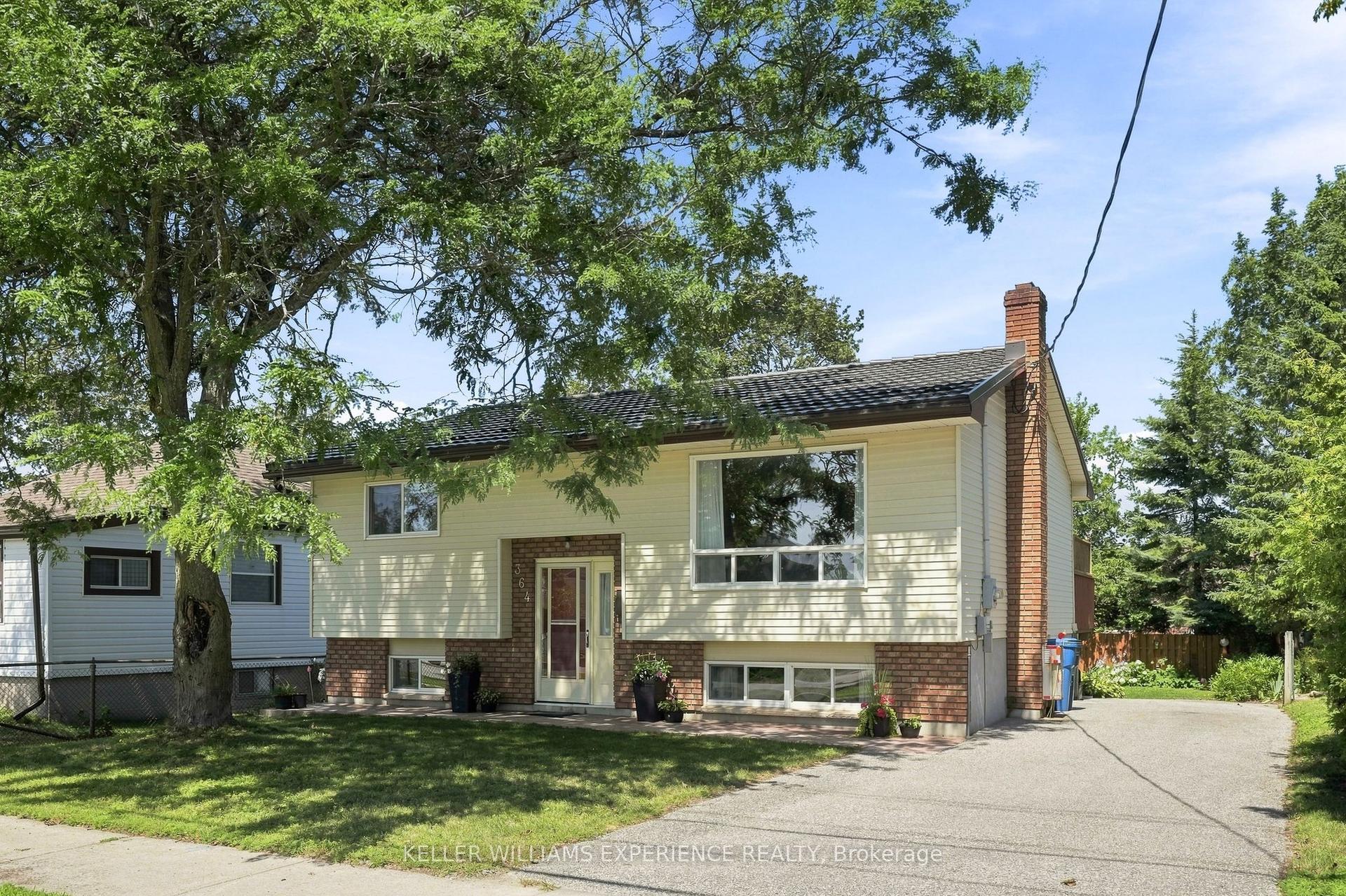 364 Mary Street, Orillia — Detached for sale, photo 1