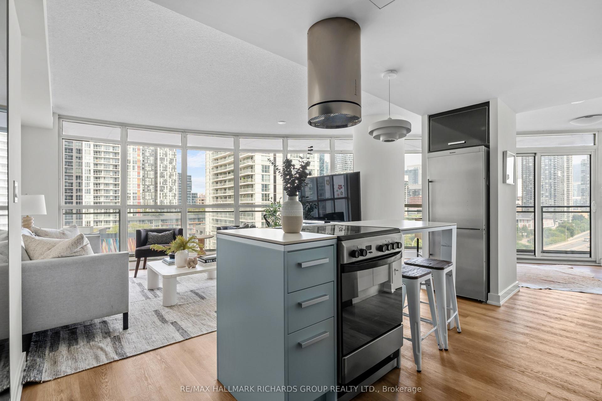 38 Dan Leckie Way 1208 #1208, Toronto — Condo for sale, photo 1