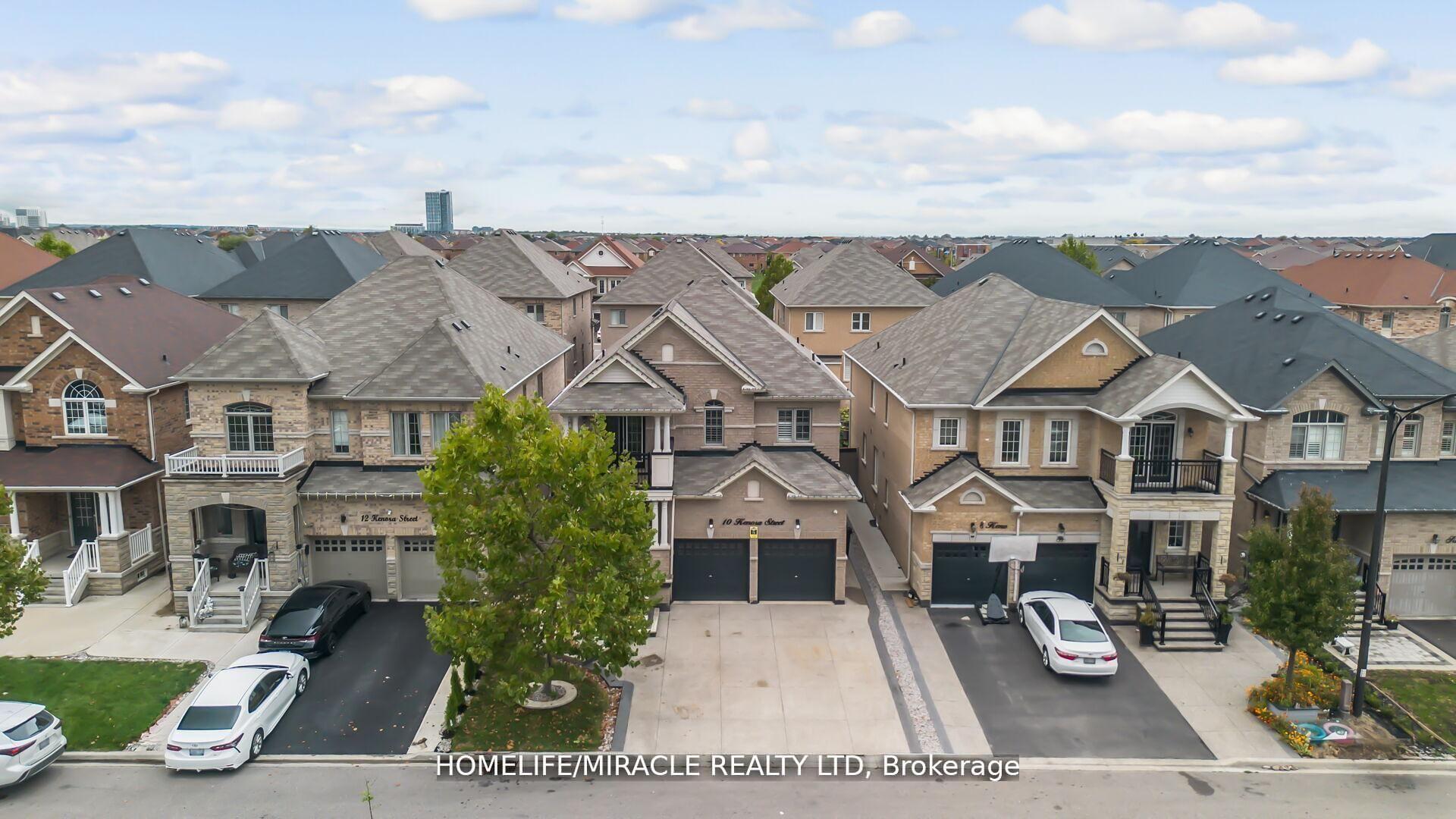 10 Kenora Street, Brampton — Detached for lease, photo 1