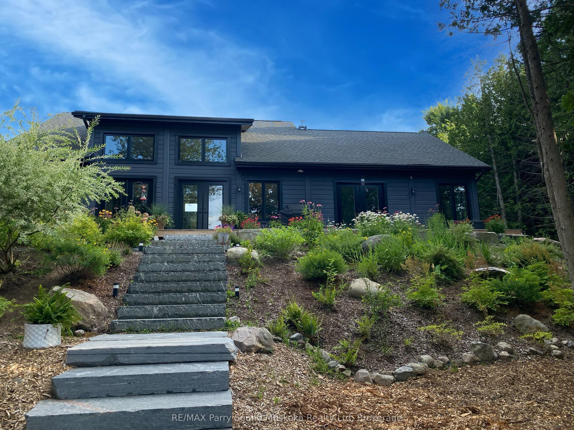 54 Lake Ridge Road — photo 1