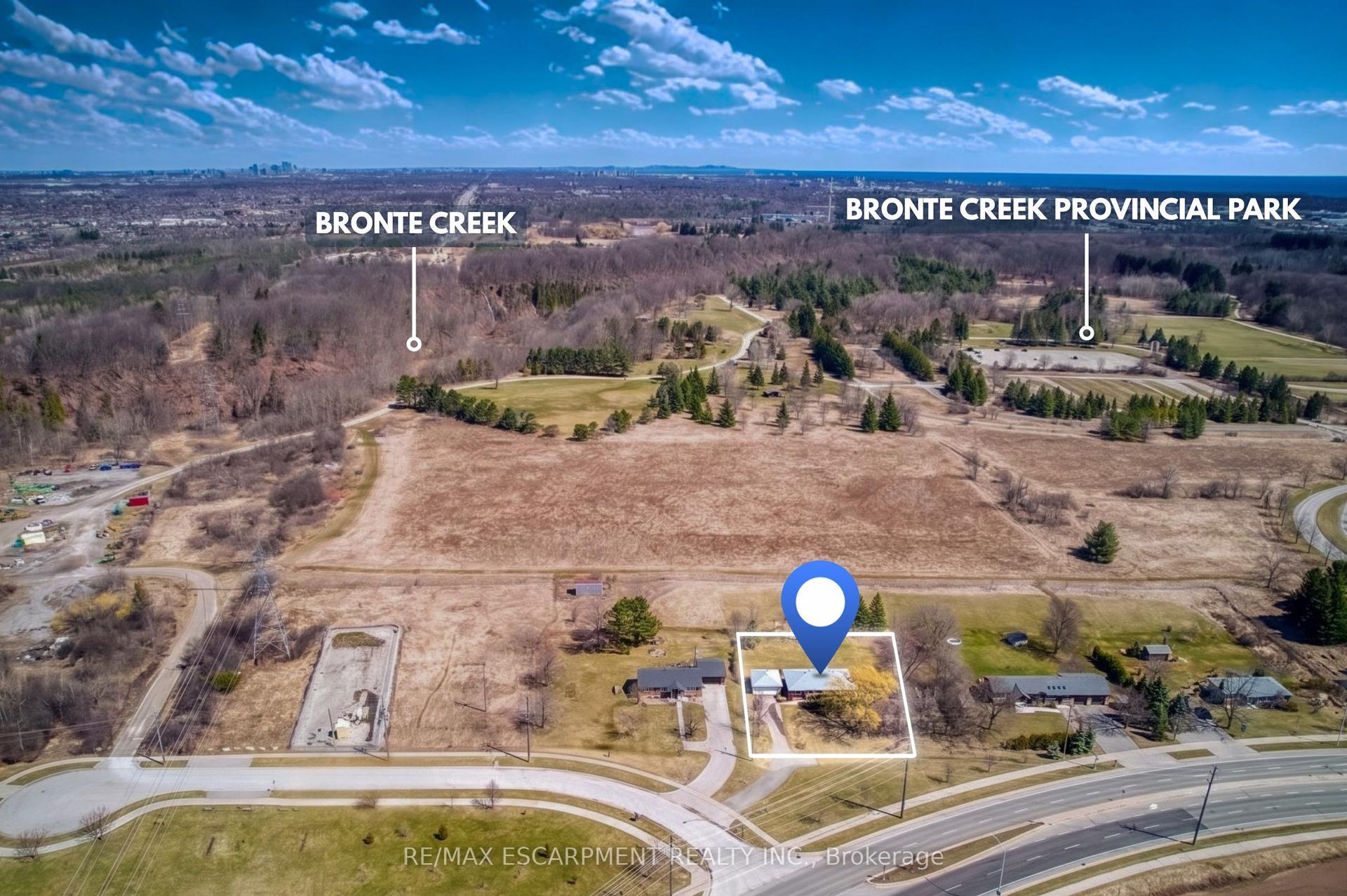 1515 Burloak Drive — photo 1