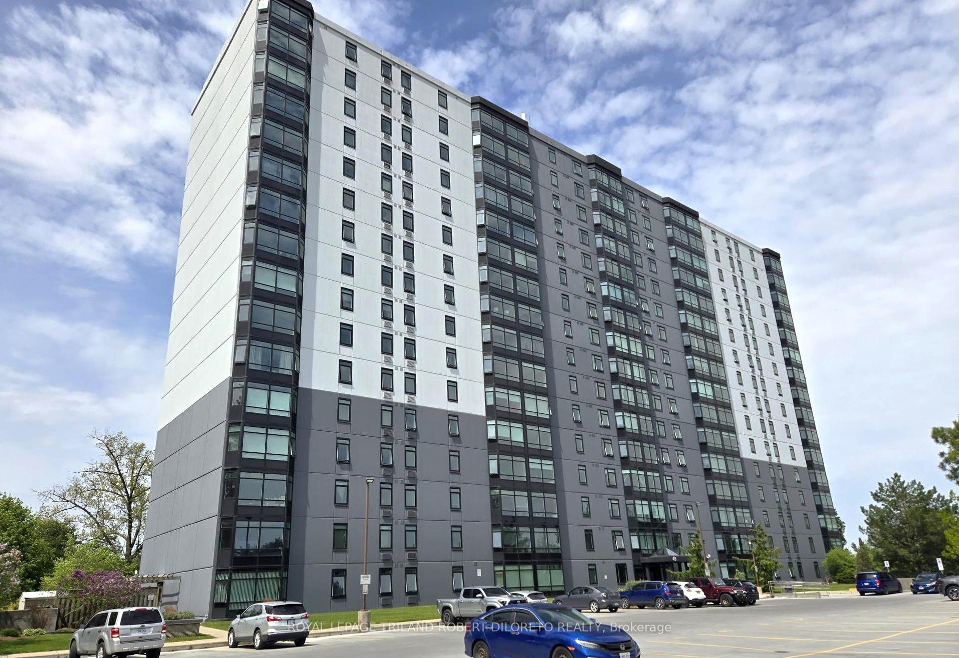 45 Pond Mills Road 205 #205, London South — Condo for sale, photo 1