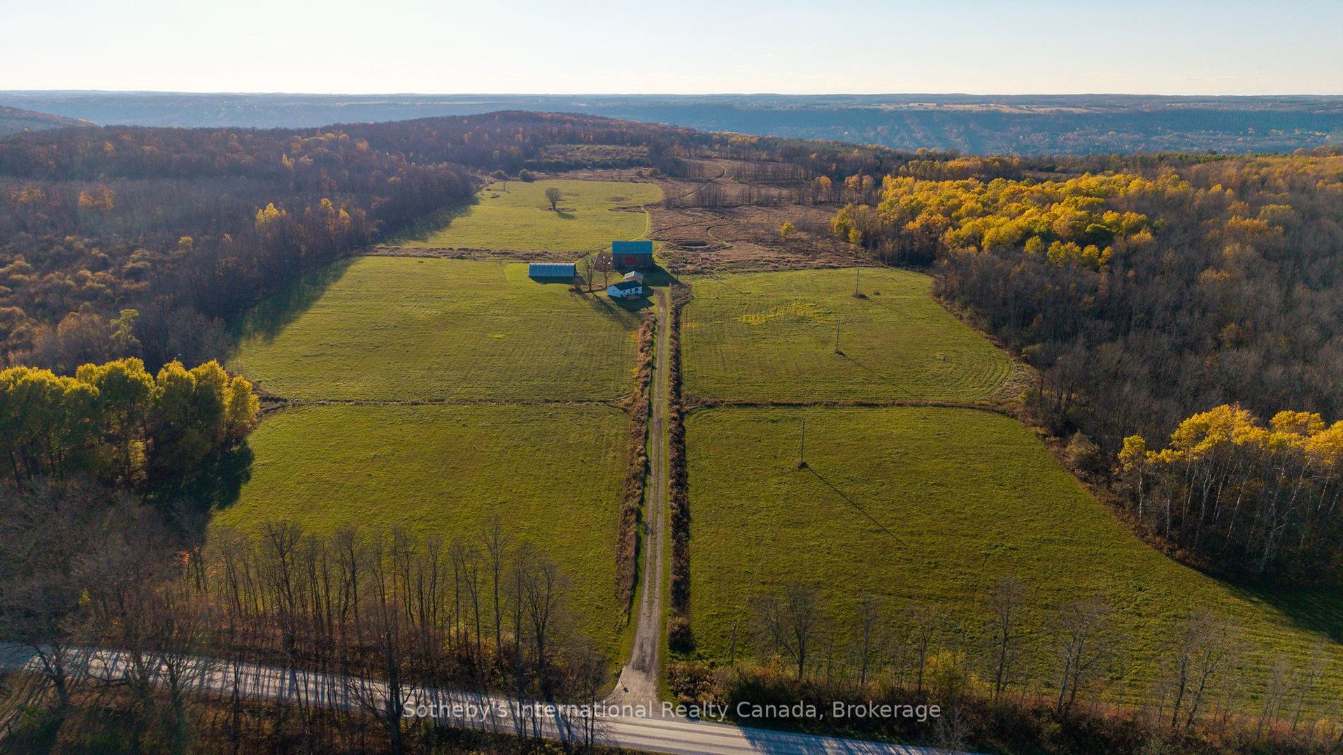 315298 3rd Line A N/A — photo 1