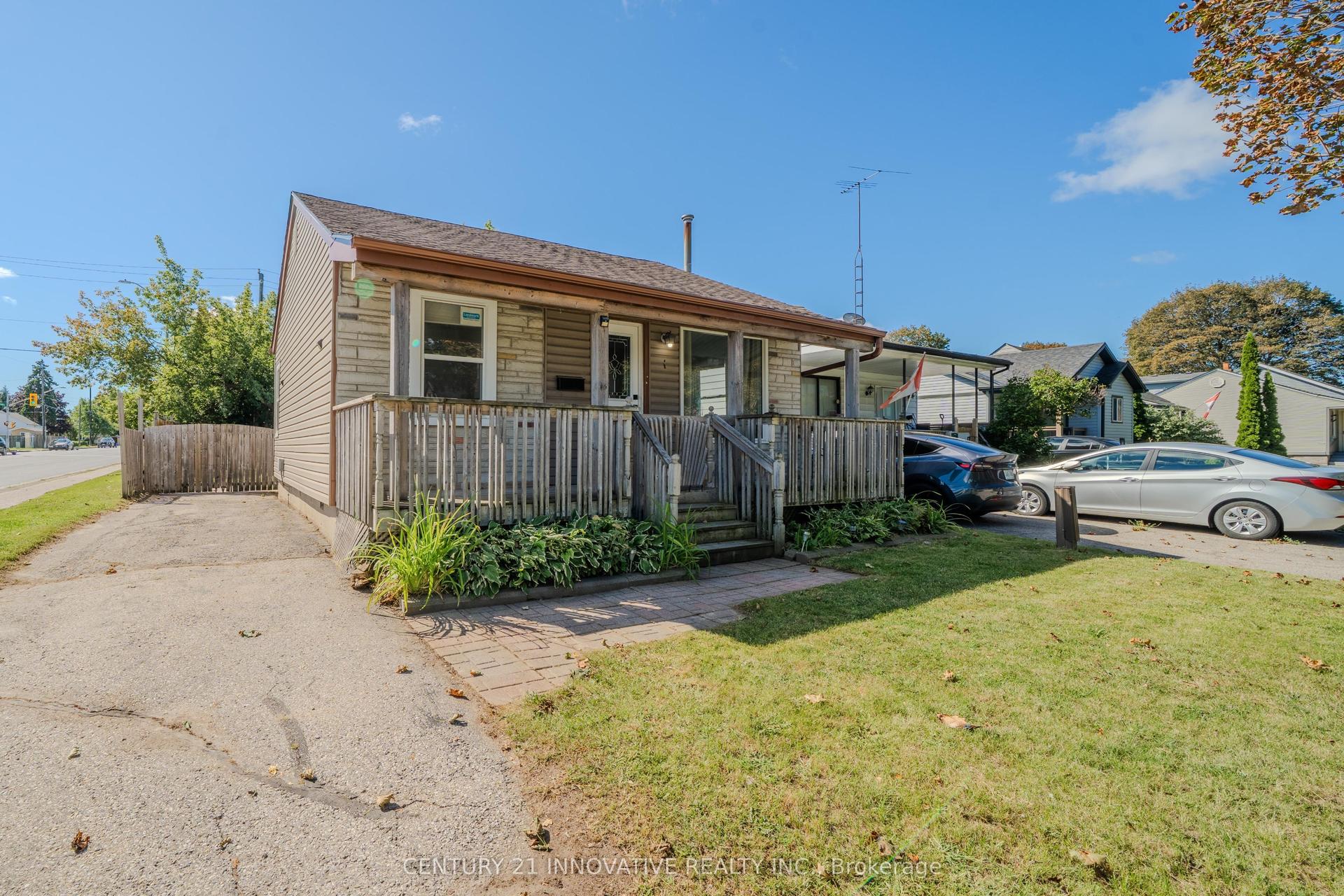 1 Edward Street, Ajax — Detached for sale, photo 1