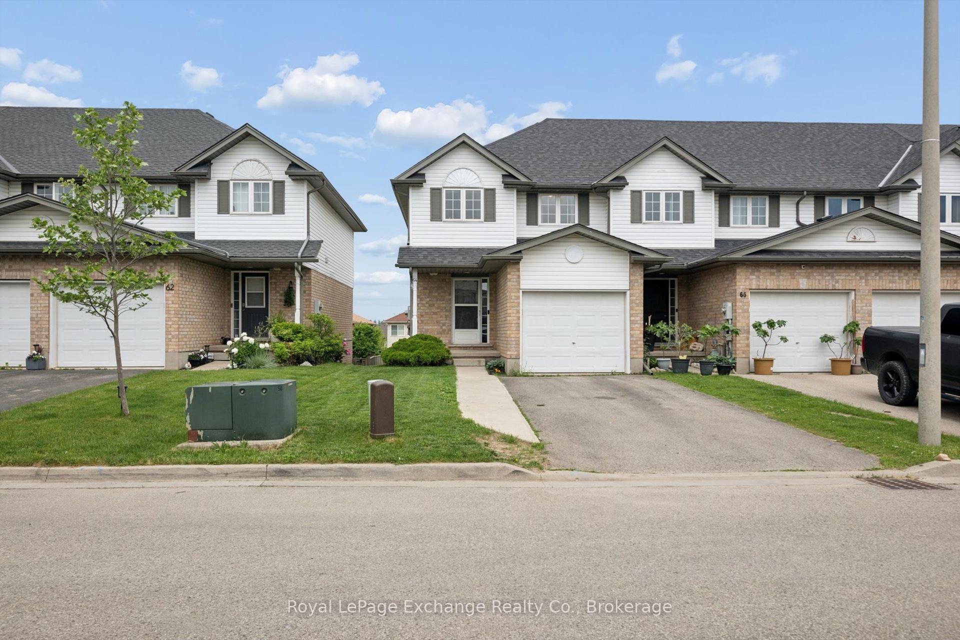 64 Hasler Crescent — photo 1