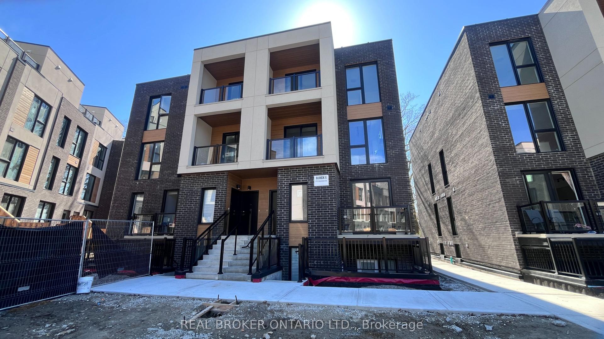 170 CLONMORE Drive 11 #11, Toronto — Condo Town for lease, photo 1