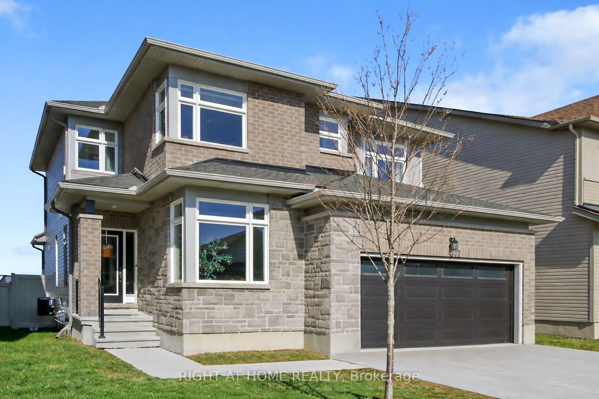 77 Dunlop Road — photo 1