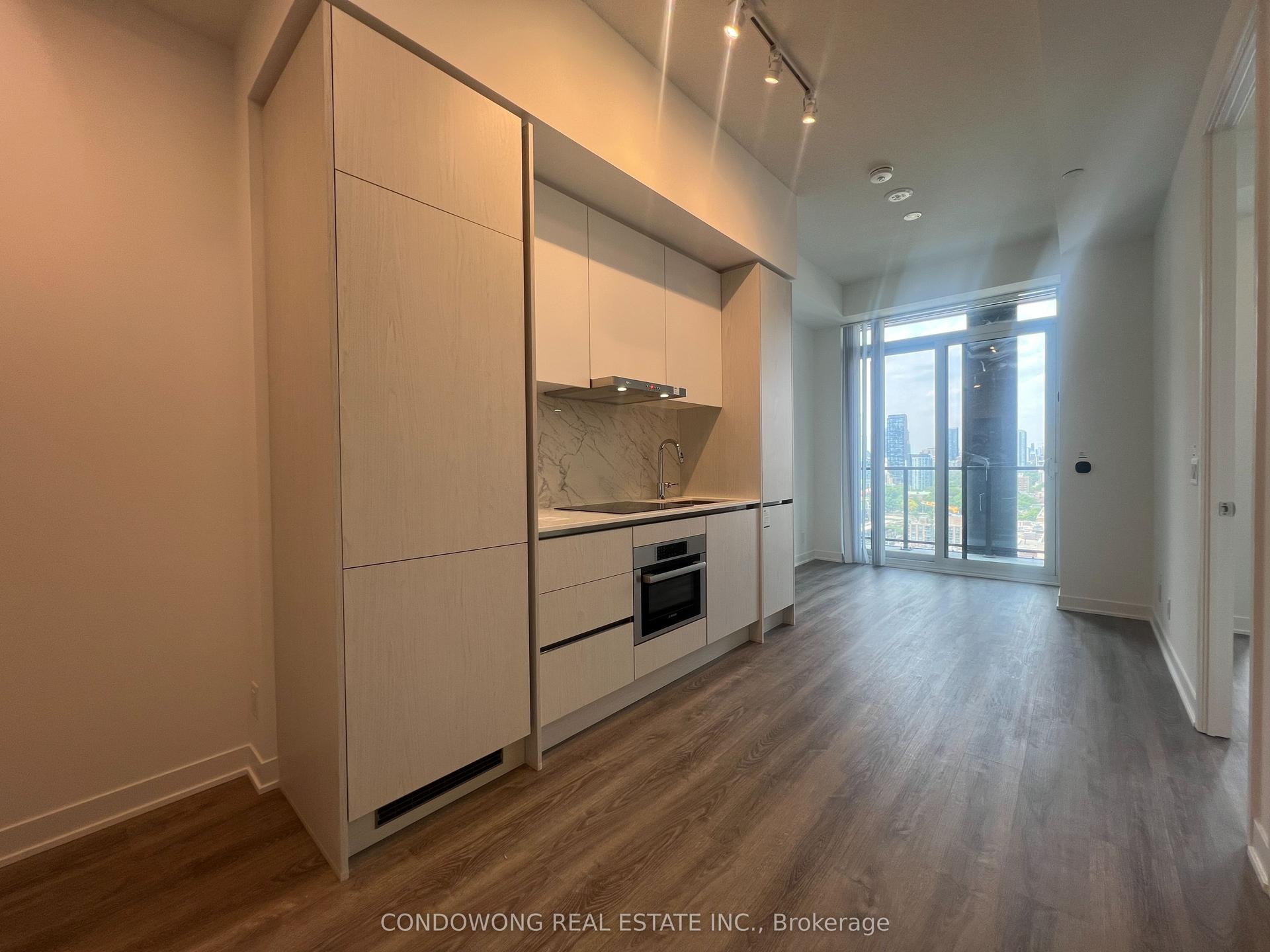 180 Front Street E 2516 #2516 — photo 1
