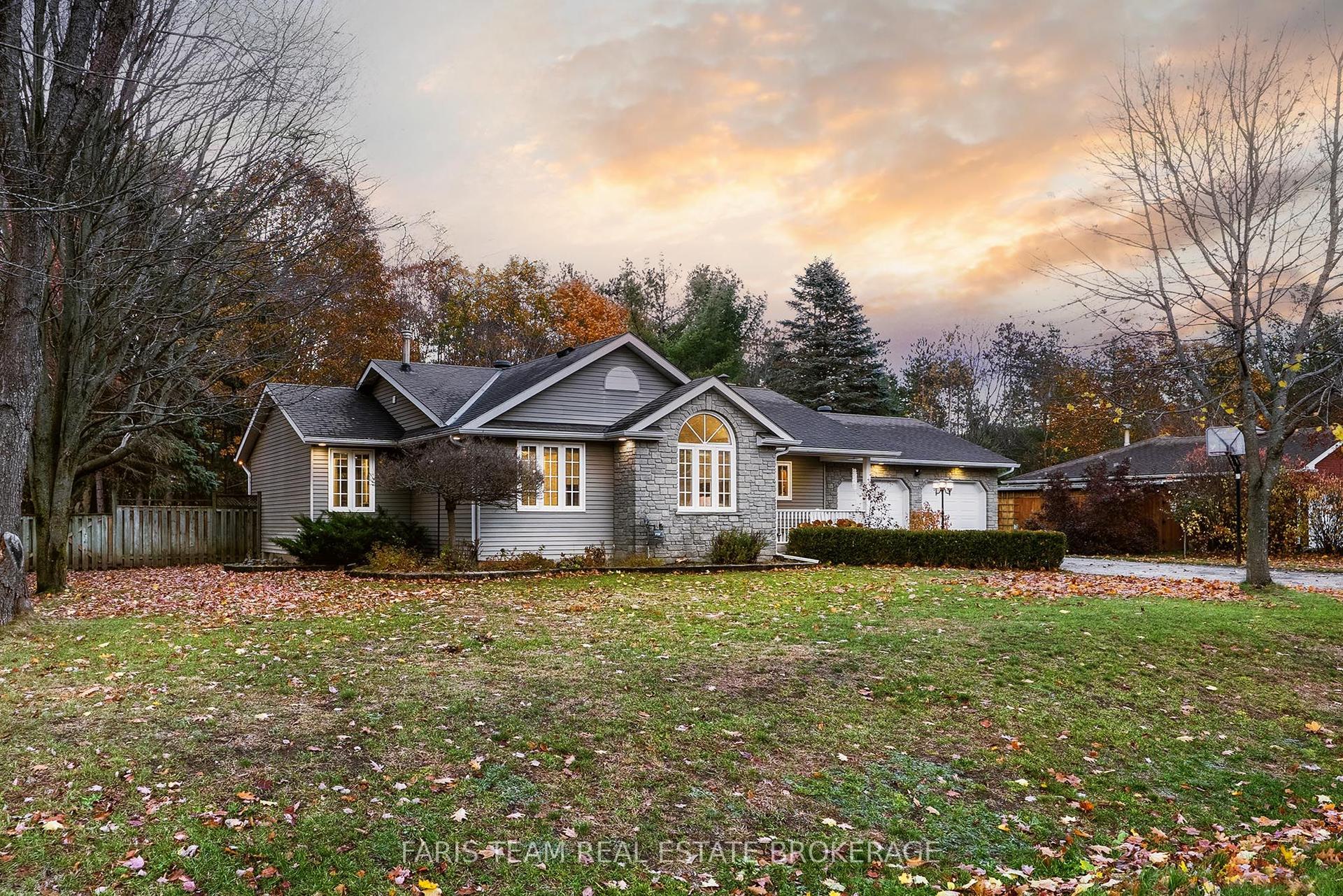 21 Maryjane Road, Tiny — Detached for sale, photo 1