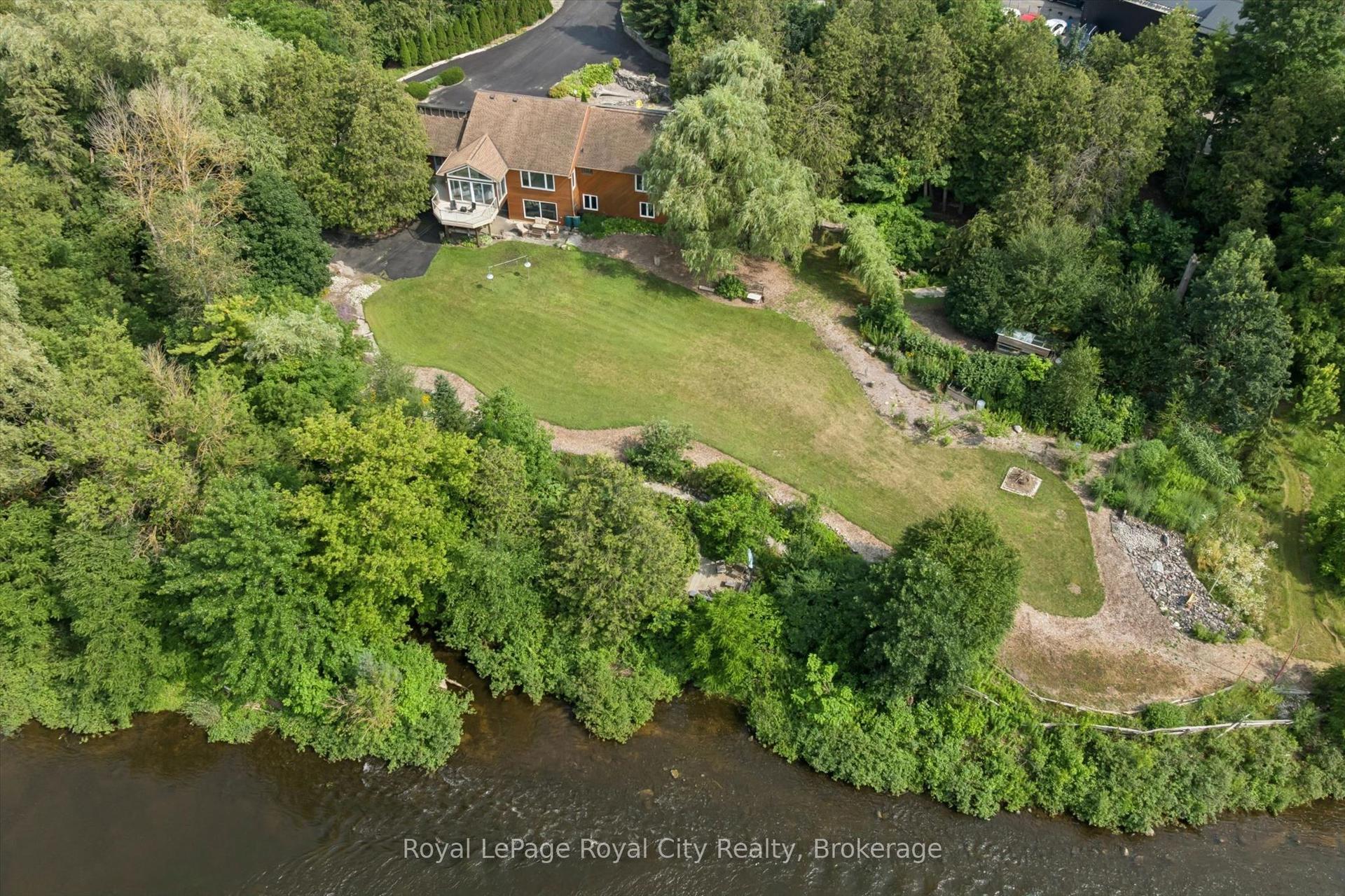 8060 Wellington 18 Road, Centre Wellington — Detached for sale, photo 1