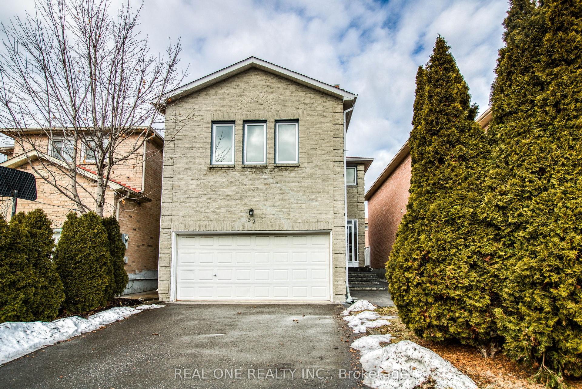 32 Charlton Avenue — photo 1