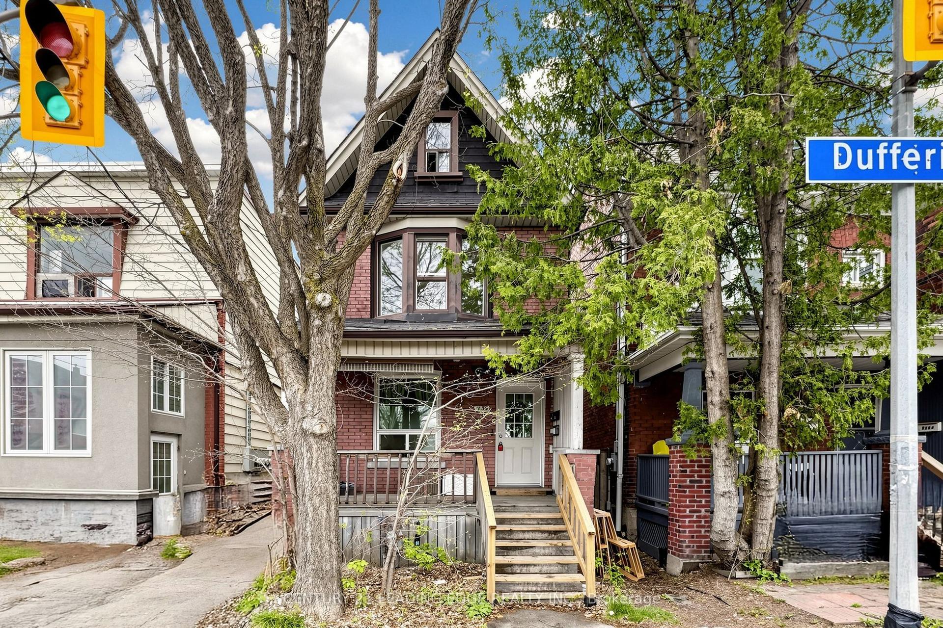 1132 DUFFERIN Street, Toronto — Detached for sale, photo 1