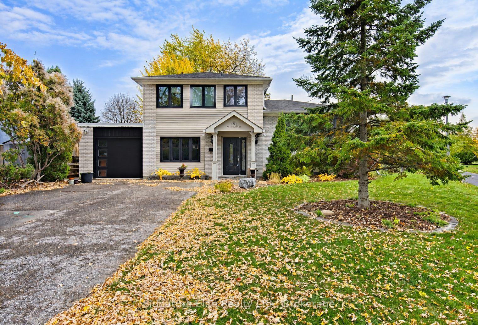9 Nuffield Drive, Toronto — Detached for lease, photo 1
