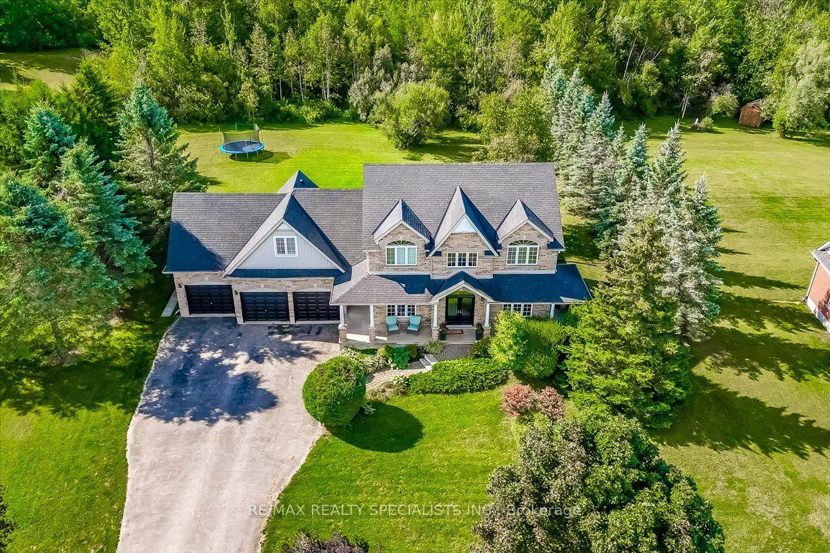 14 Devonleigh Drive — photo 1
