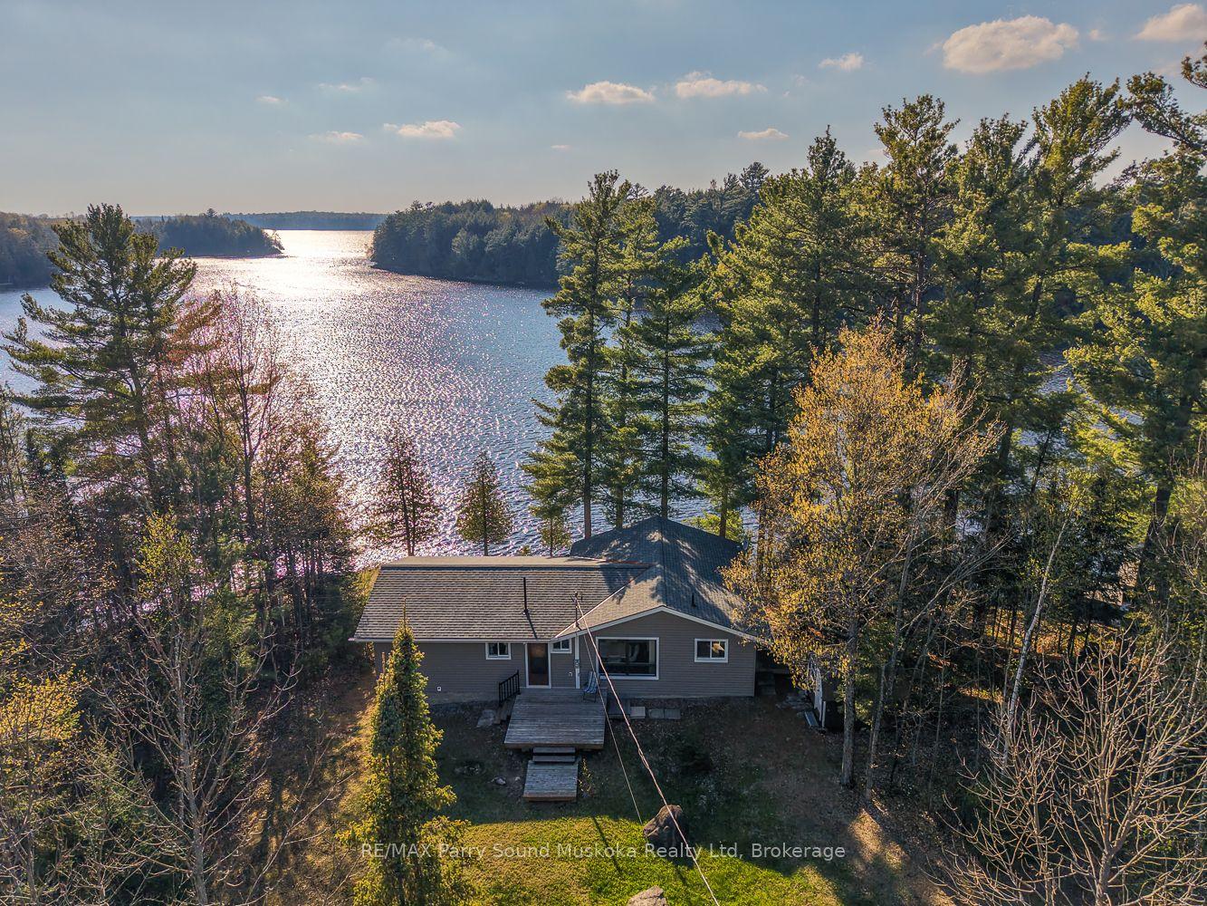 37 Smithpine Crescent — photo 1
