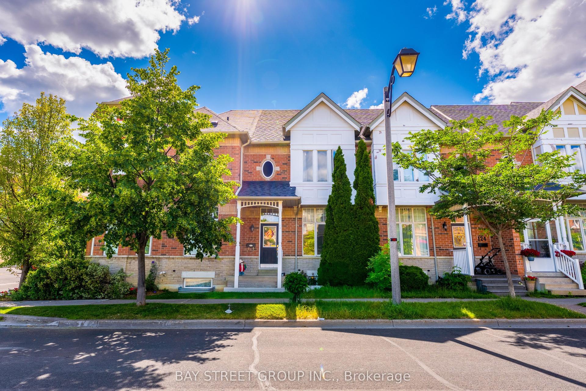 122 Walkerville Road, Markham — Townhouse for sale, photo 1