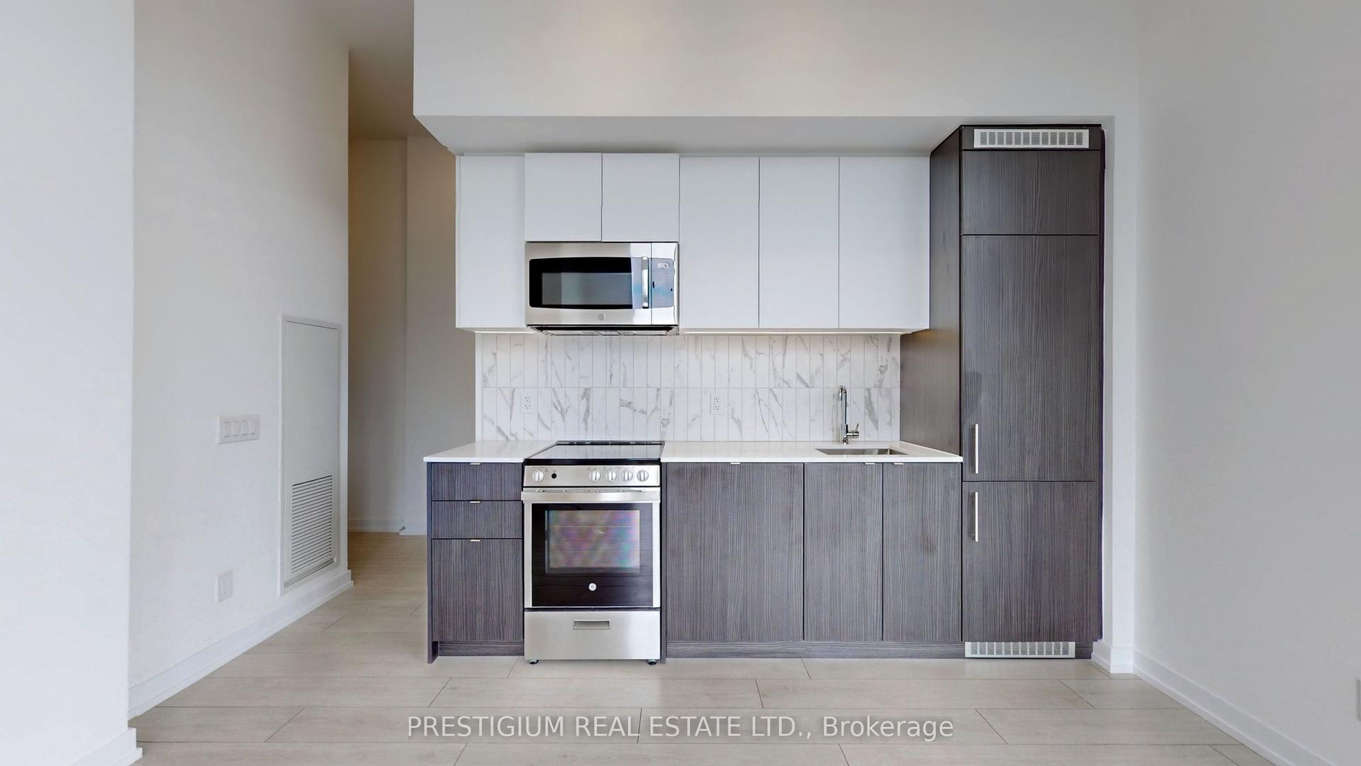 500 Dupont Street 208 #208 — photo 1
