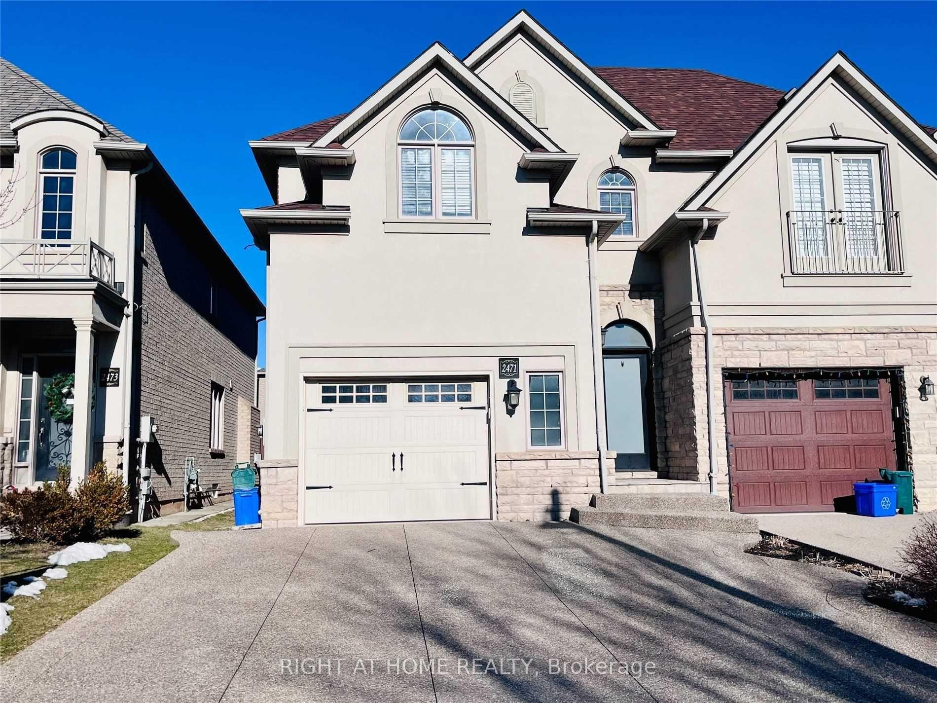 2471 Felhaber Crescent — photo 1
