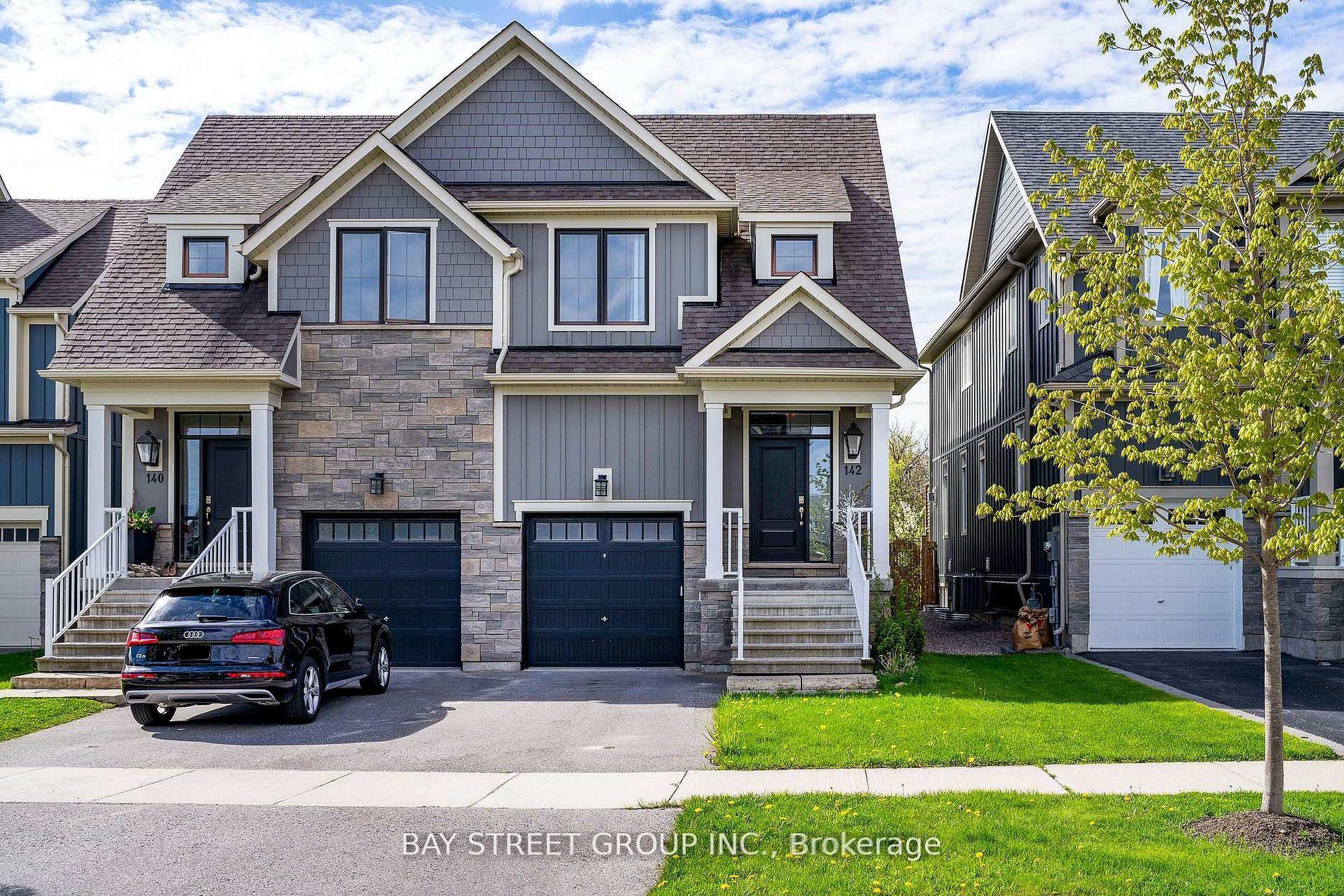 142 yellow birch Crescent — photo 1