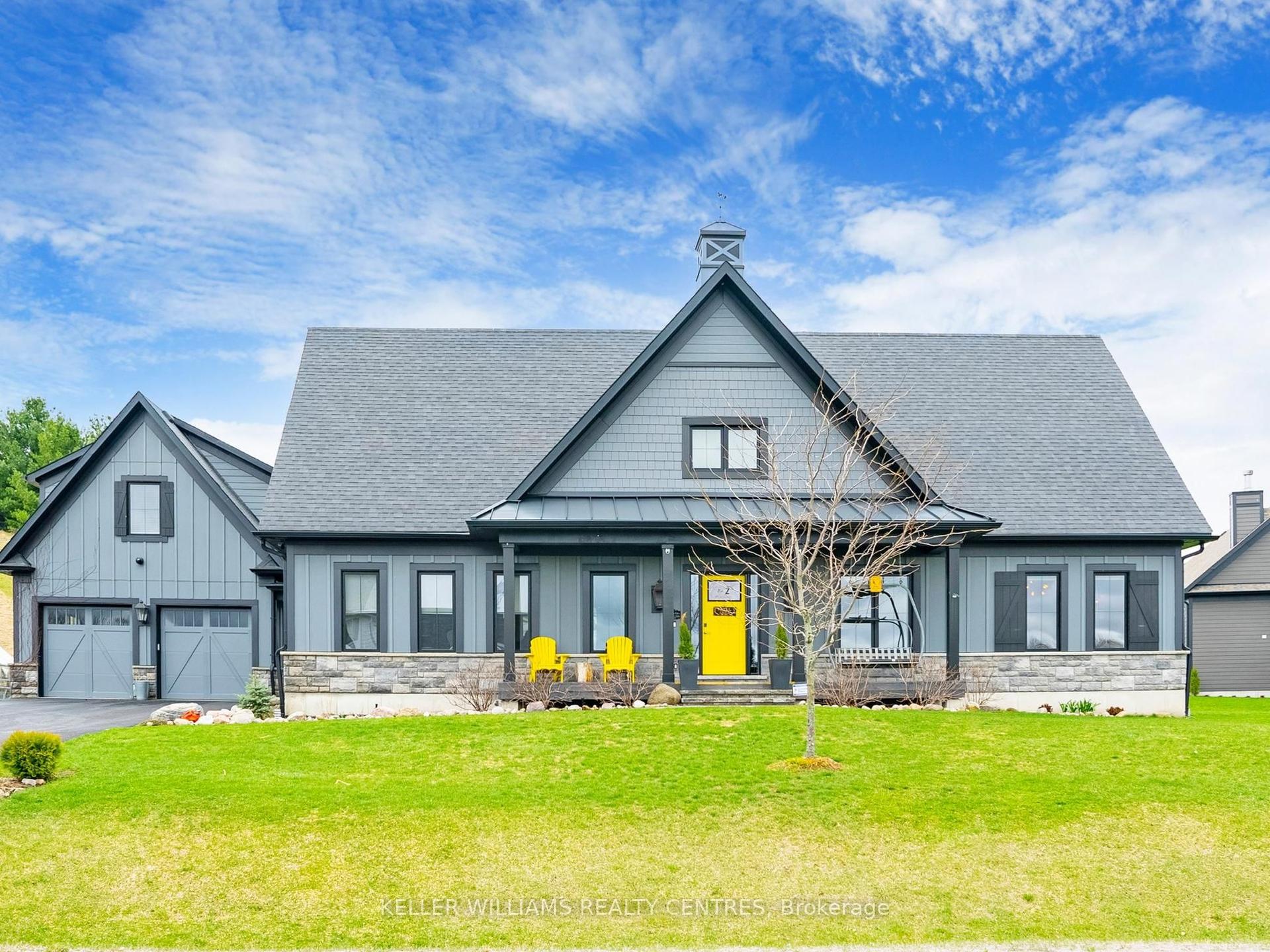 2 Thoroughbred Drive — photo 1