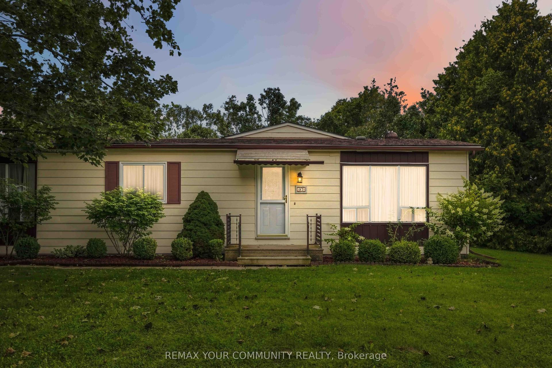 97 Damsel Circle, Georgina — Detached for sale, photo 1