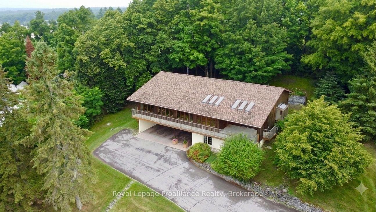 144 Elizabeth Street, Brighton — Detached for sale, photo 1